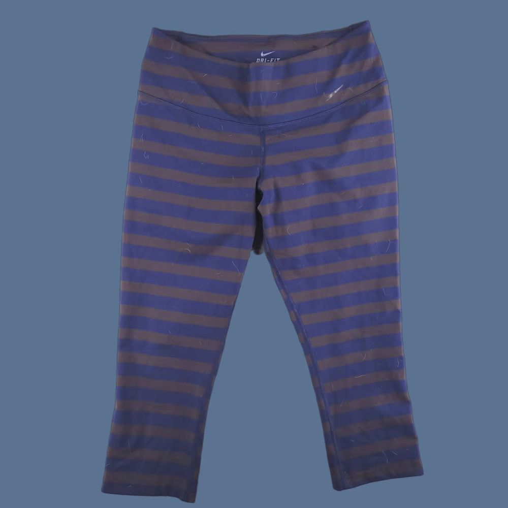 Nike Nike Pants Womens M Stripe Legging Dri Fit Knee Length Gym Blue Activewear Womens Size 32" / US 10 / IT 46 - 1 Thumbnail