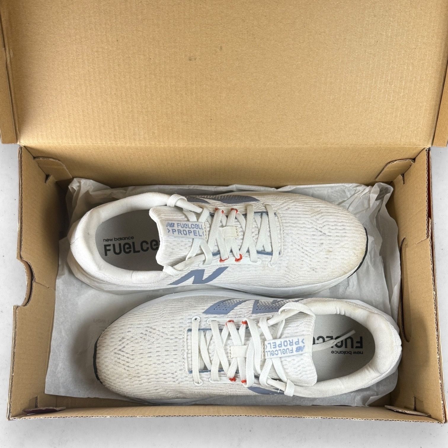 New Balance New Balance FuelCell Propel V5 B Med White/Grey Women's 10 Size US 10 / IT 40 - 3 Thumbnail