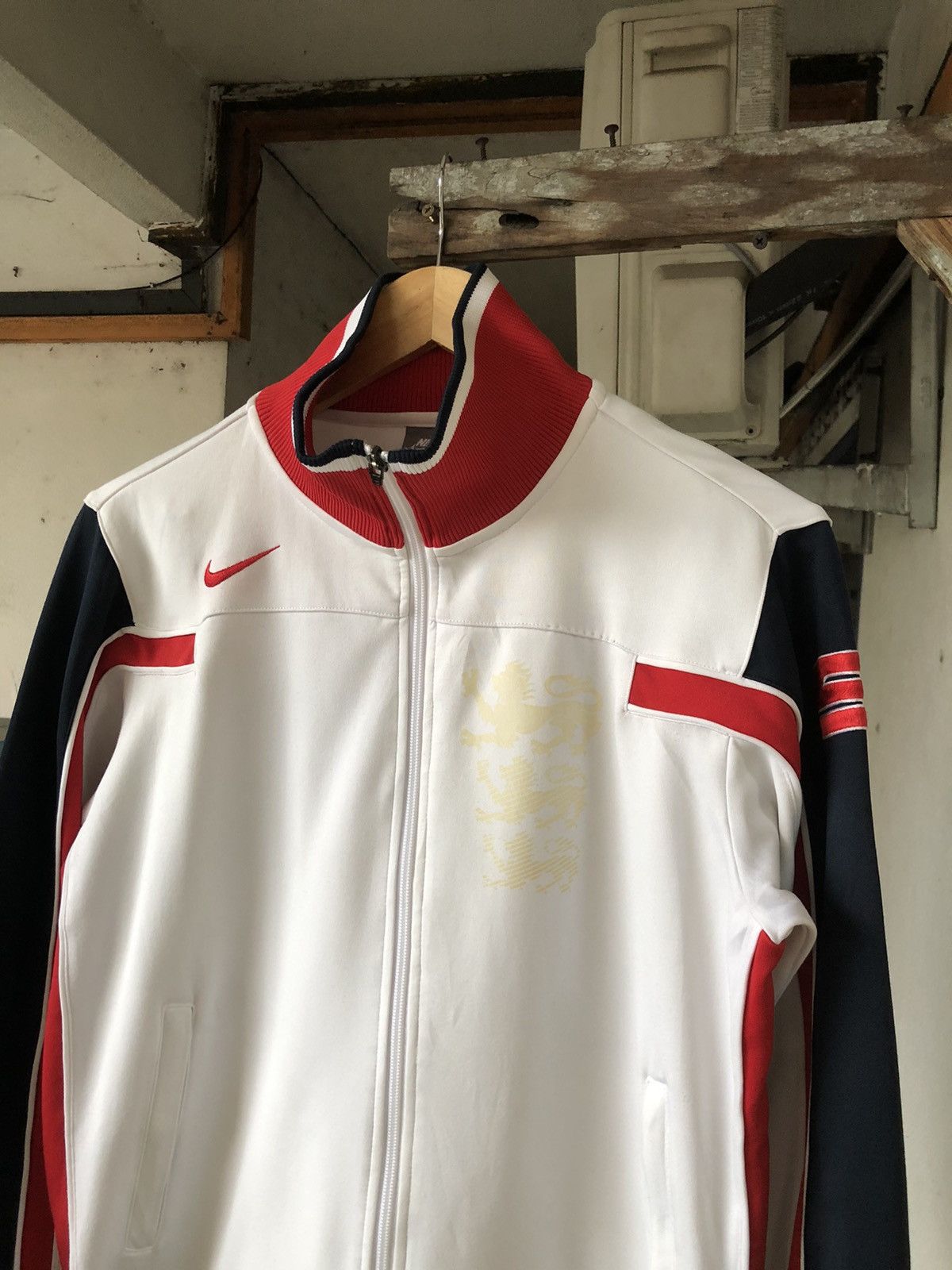 Nike Rare❗️2010 Nike England Tree Lion Tracktop Jacket Size US S / EU 44-46 / 1 - 3 Thumbnail