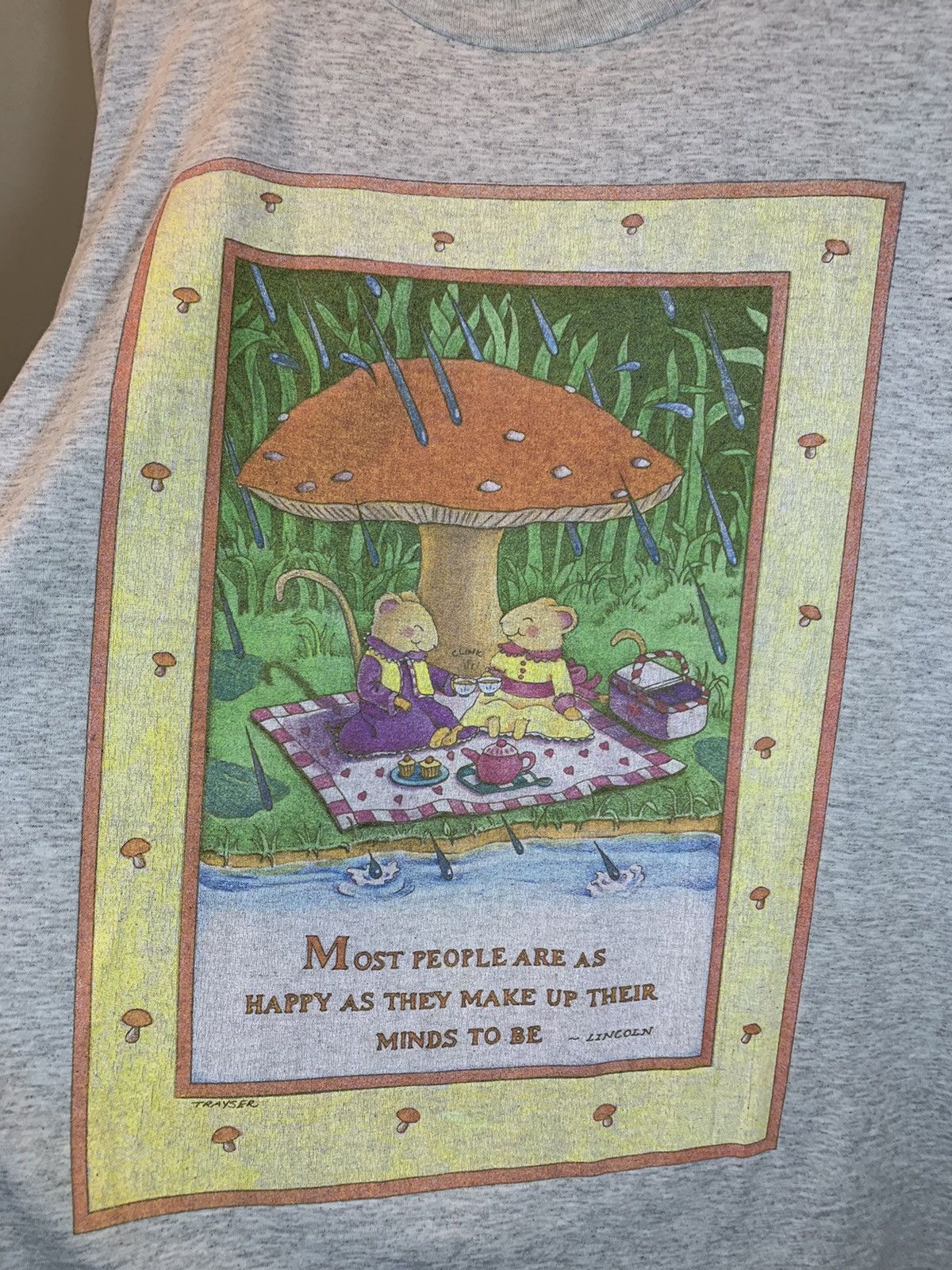 Vintage *RARE* Vintage Mice Mushroom Picnic Laura Trayser Art Shirt Size US XL / EU 56 / 4 - 2 Thumbnail