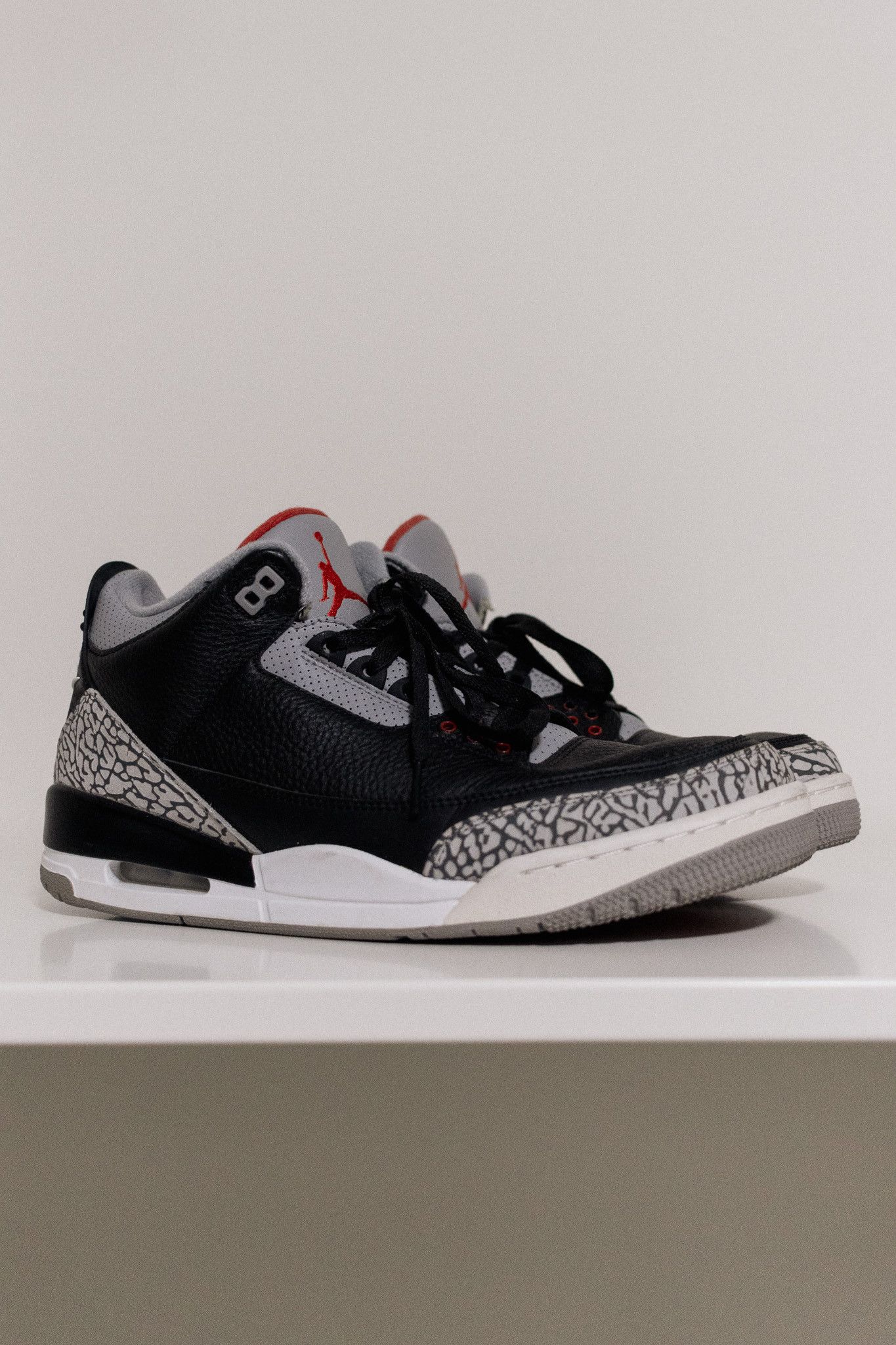 Nike Jordan 3 Black Cement Size US 12 / EU 45 - 2 Thumbnail