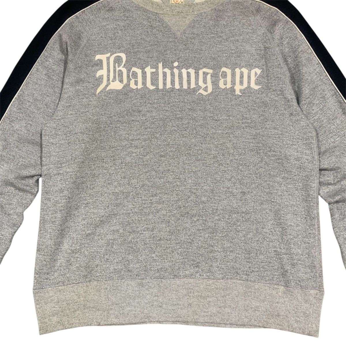 Bape Vtg A Bathing Ape Bape Crewneck Sweatshirt Size US M / EU 48-50 / 2 - 3 Thumbnail
