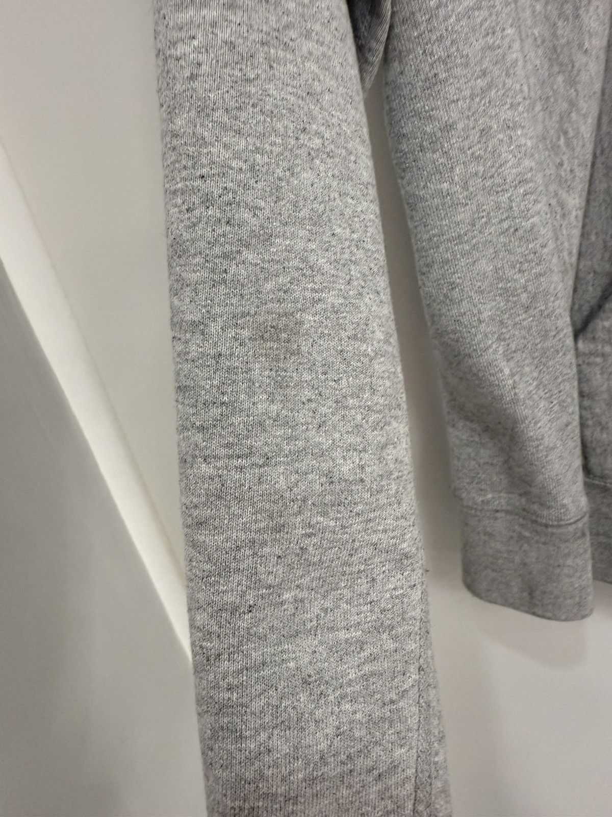 Supreme Supreme Grey Glitter Logo Size US M / EU 48-50 / 2 - 13 Thumbnail