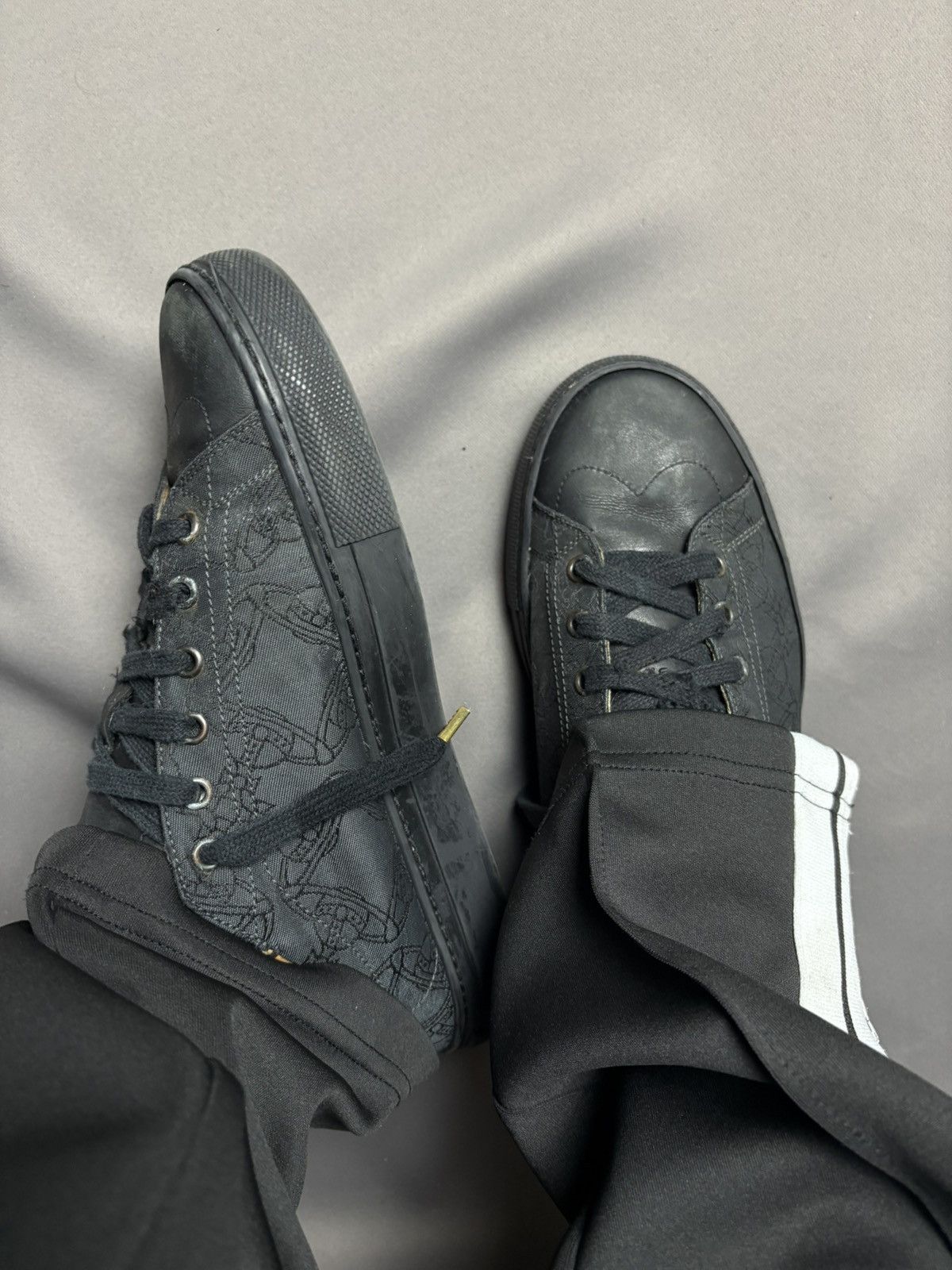 Vivienne Westwood Low top sneakers Vivienne Westwood on YOOX Size US 7 / EU 40 - 1 Thumbnail