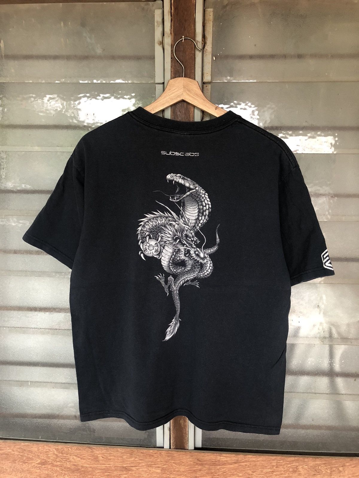 Vintage Vintage 90's Cobra x Dragon Shirt Tee Size US M / EU 48-50 / 2 - 15 Thumbnail