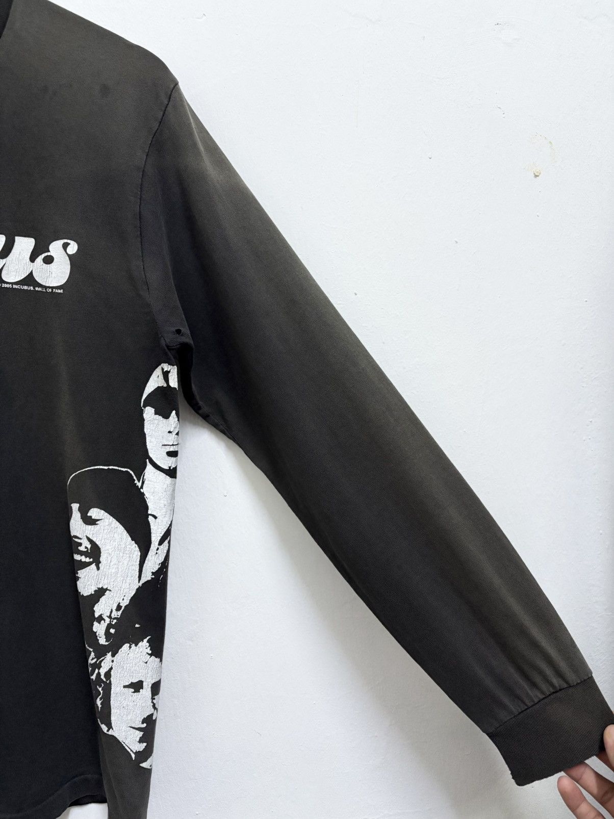 Vintage 2000’s Incubus Rock Band - Faded Distress Mode L/S T-Shirt Size US S / EU 44-46 / 1 - 9 Thumbnail
