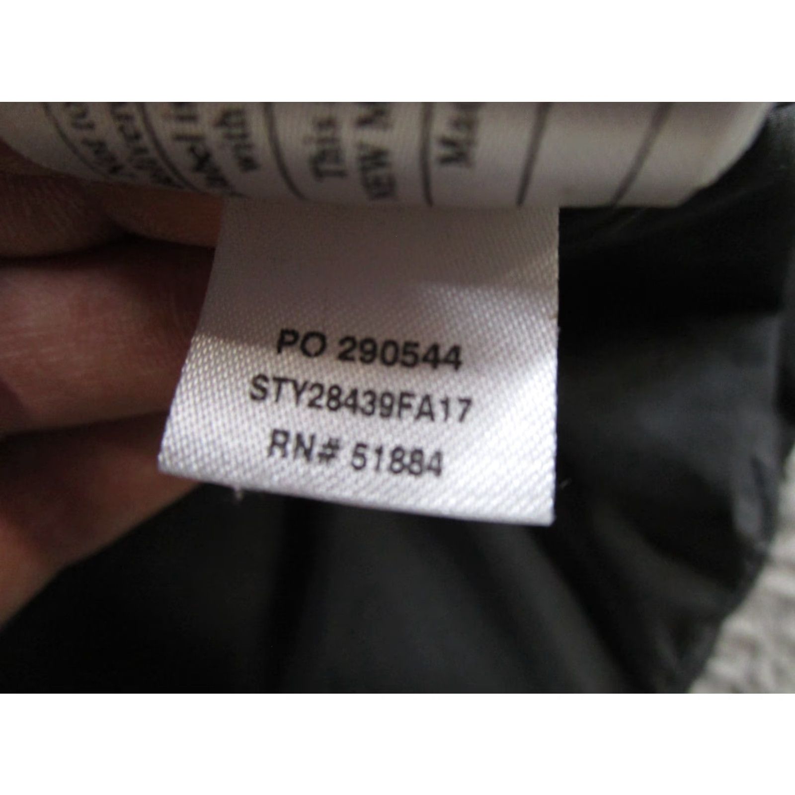Patagonia Patagonia Jacket Women’s M Black Down Parka Puffer Long Knit Quilted Zip Full Zip Insulated Winter Fall Outdoor Classic Size M / US 6-8 / IT 42-44 - 5 Thumbnail