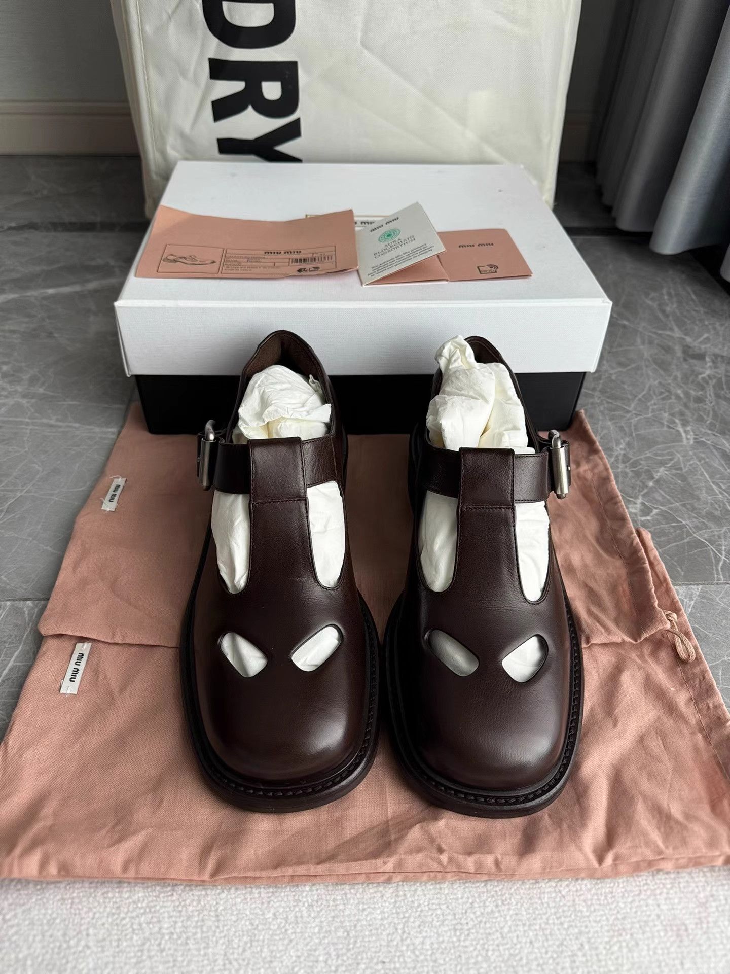Miu Miu MiuMiu Cutout Mary Jane T-Strap Platform Shoes K6 Size US 7 / IT 37 - 2 Thumbnail