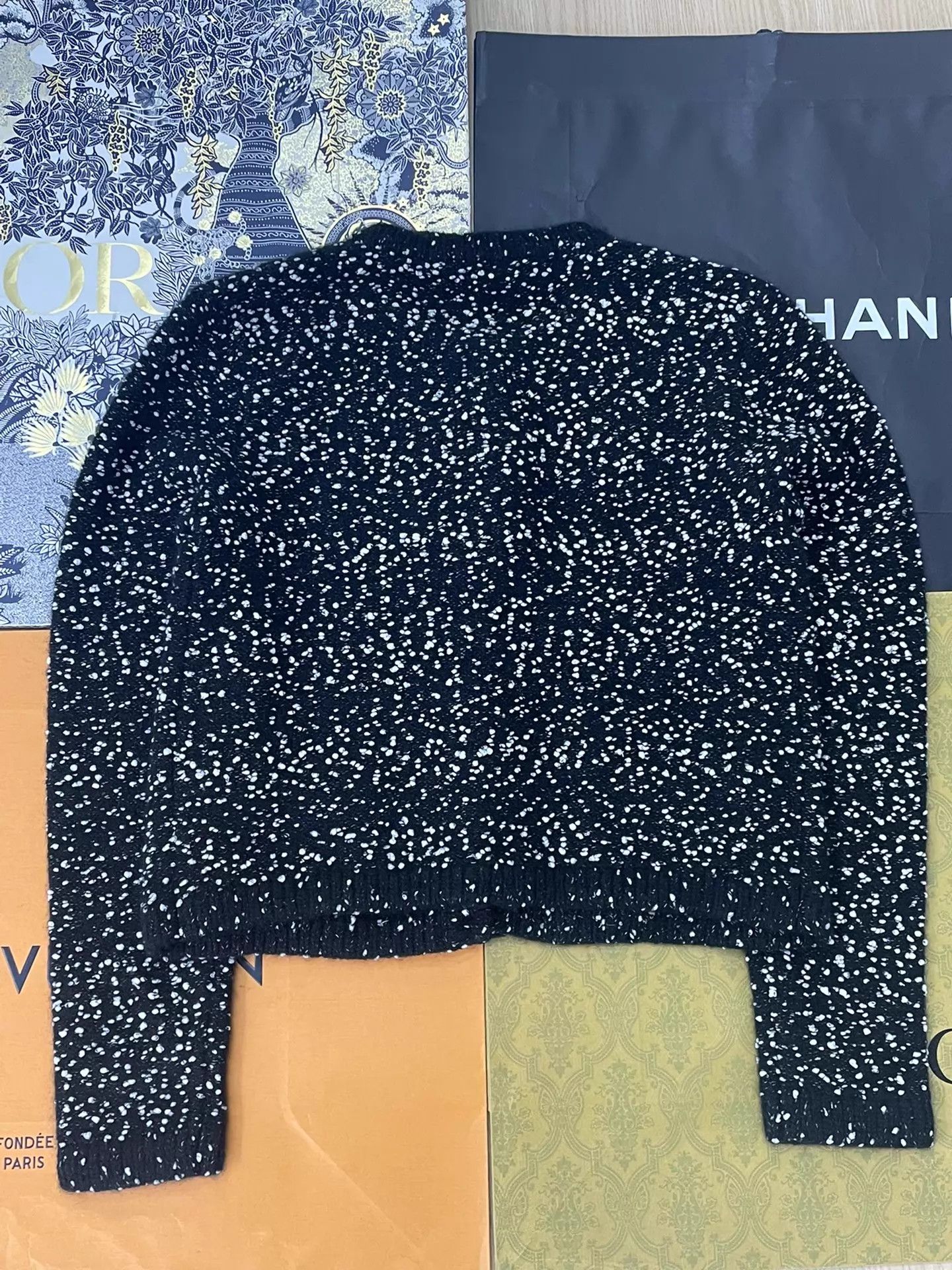 Chanel Chanel Black & White Stardust Cashmere Cardigan EU38 New Size S / US 4 / IT 40 - 3 Thumbnail