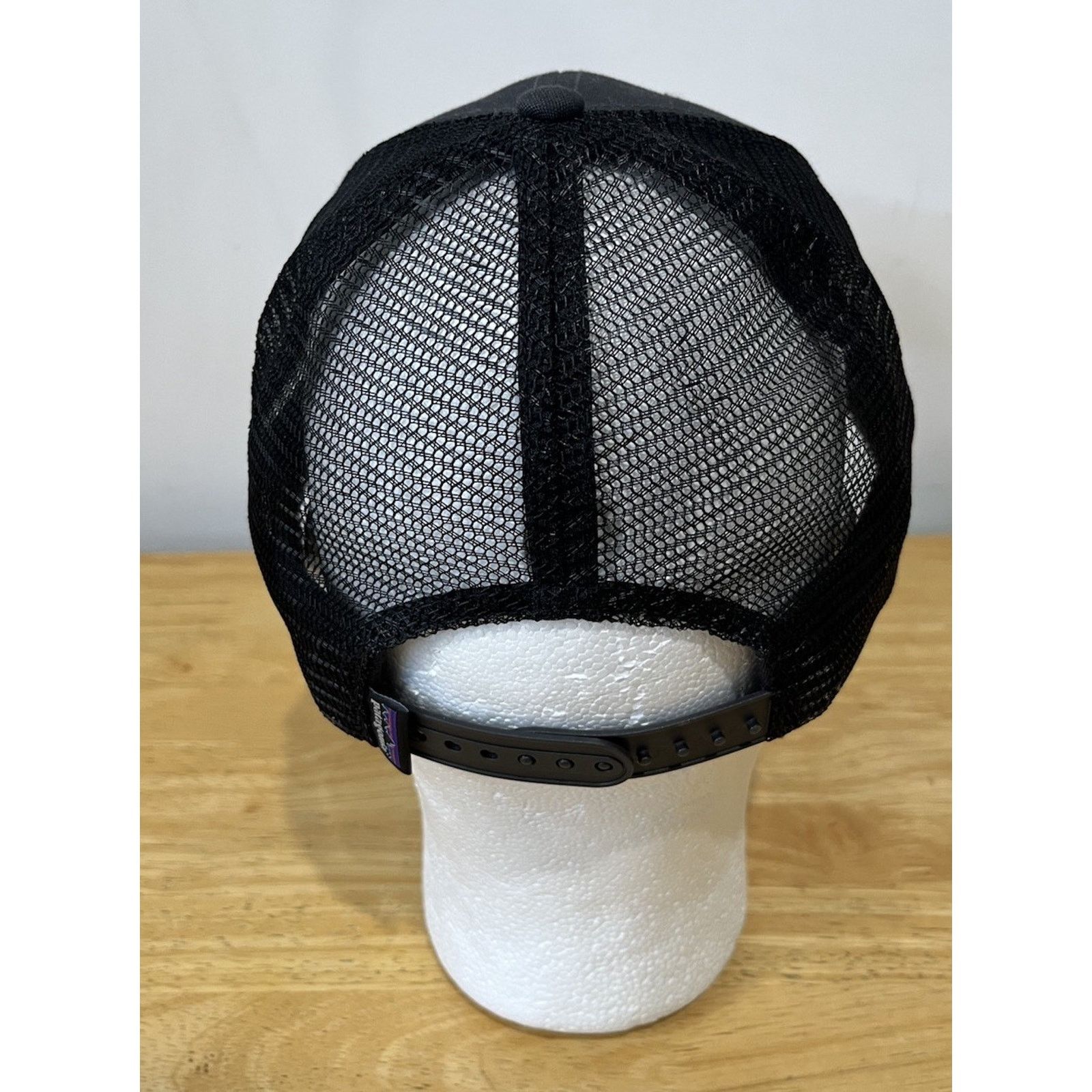 Patagonia Patagonia Mens Line Logo Ridge LoPro Trucker Hat - Ink Black Size ONE SIZE - 2 Thumbnail