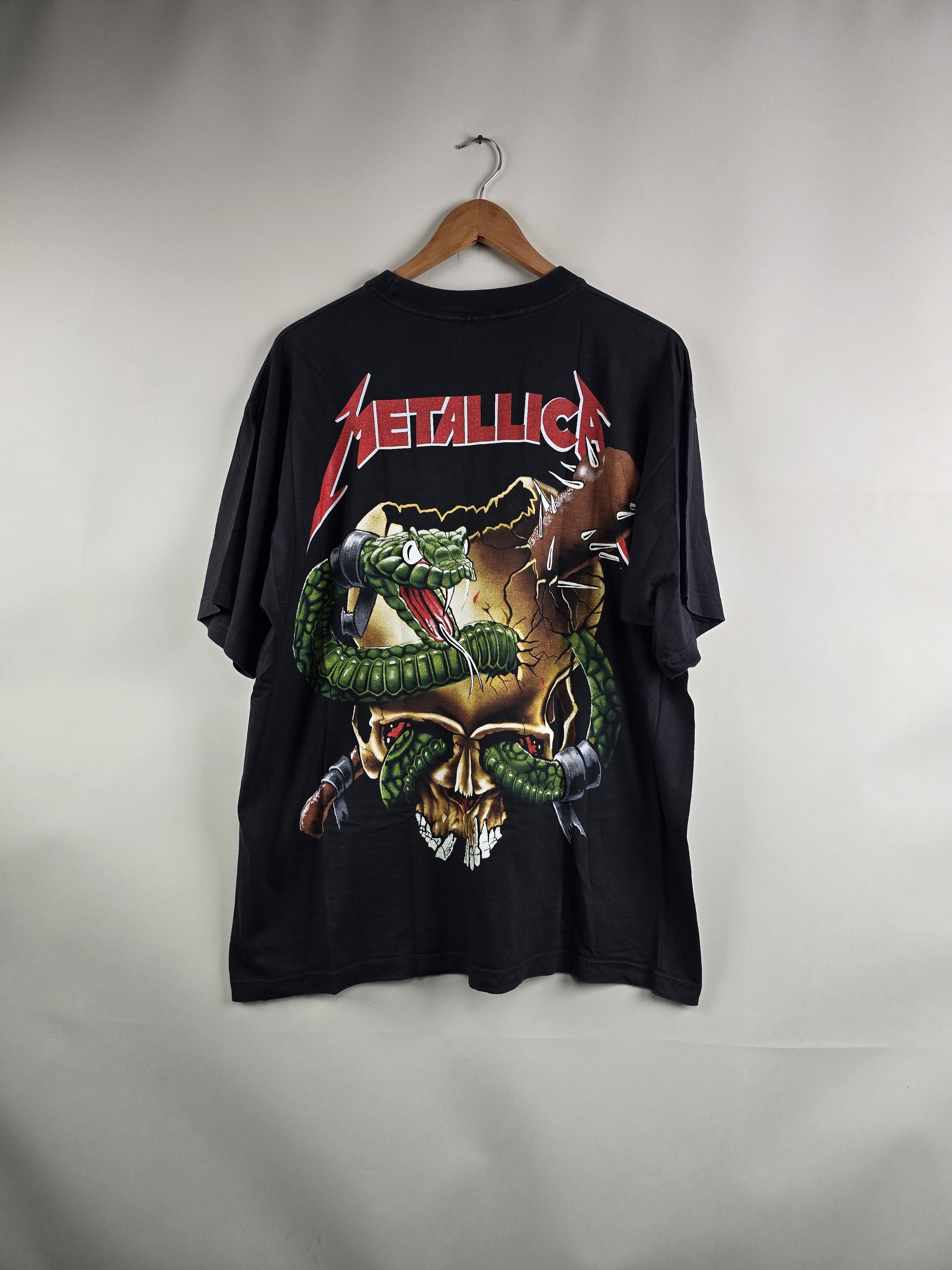 Band Tees × Metallica × Vintage 90s Metallica Doris Pushead Full print XL 23.5" 29" Size US XL / EU 56 / 4 - 4 Thumbnail