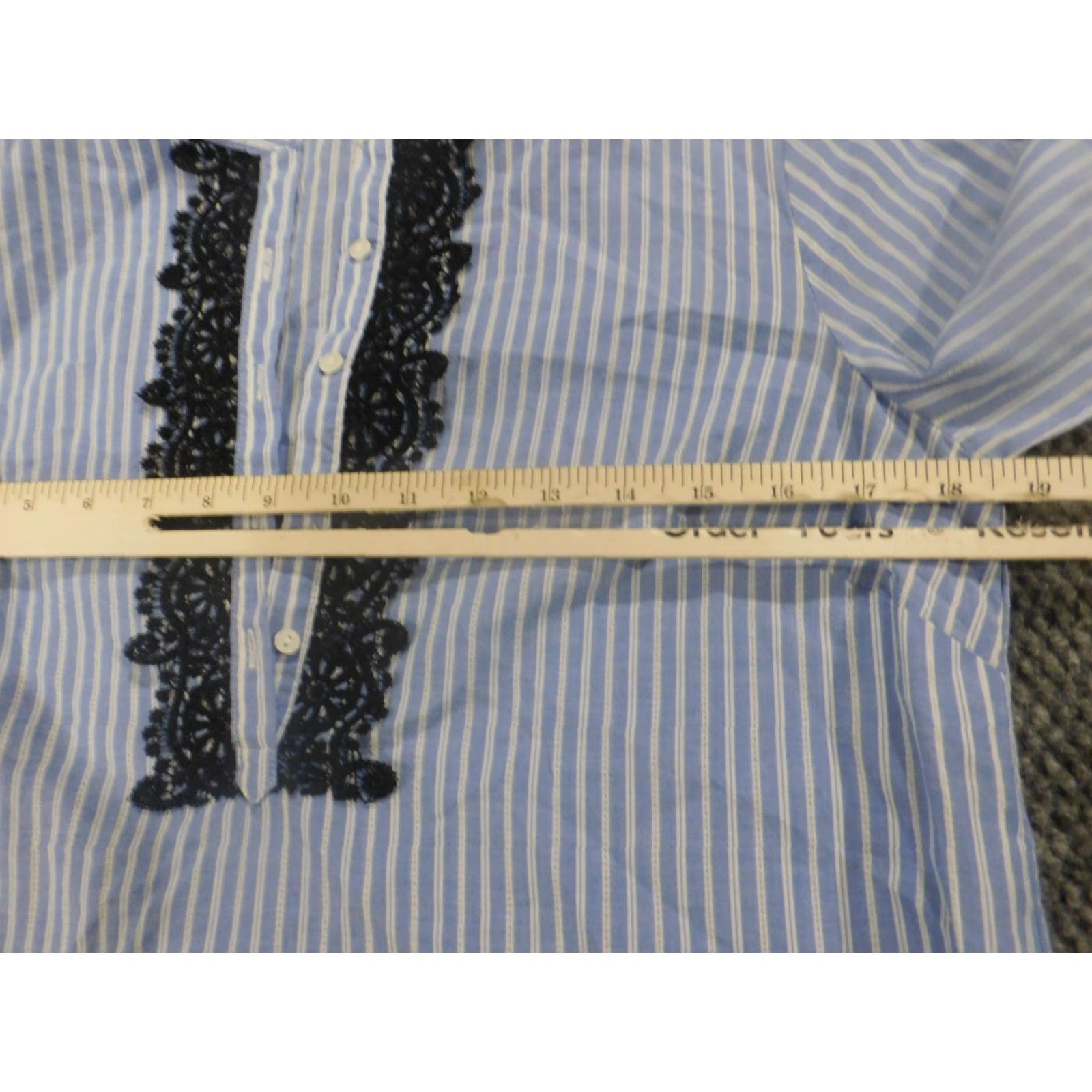 Vintage The Limited Blouse Womens S Blue Lightweight Striped Crew Neck Button Pullover Cotton Rayon Regular Casual Size S / US 4 / IT 40 - 5 Thumbnail