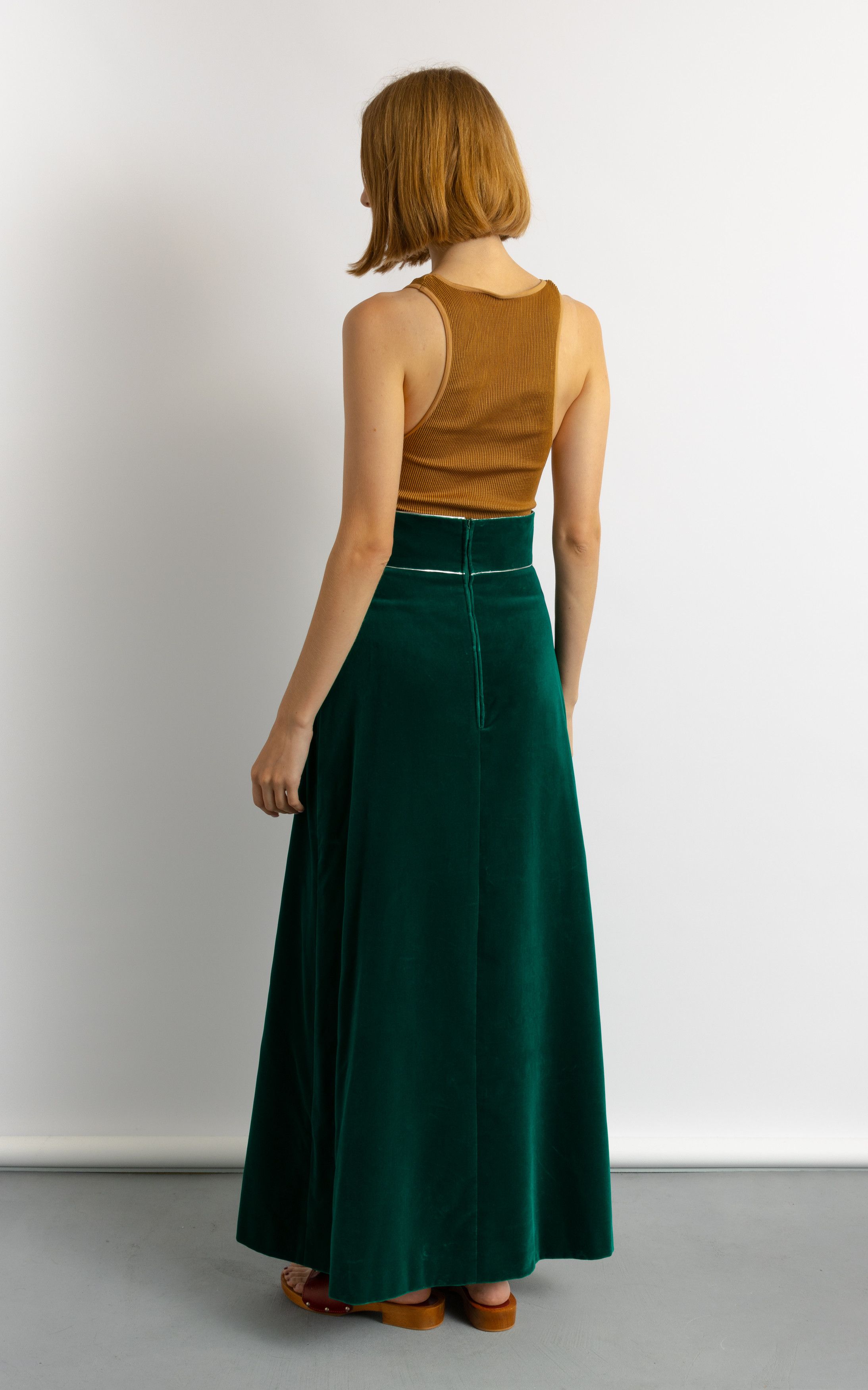 Vintage Vintage Vera Mont Paris deep green maxi skirt 8687 Size 27" / US 4 / IT 40 - 3 Thumbnail