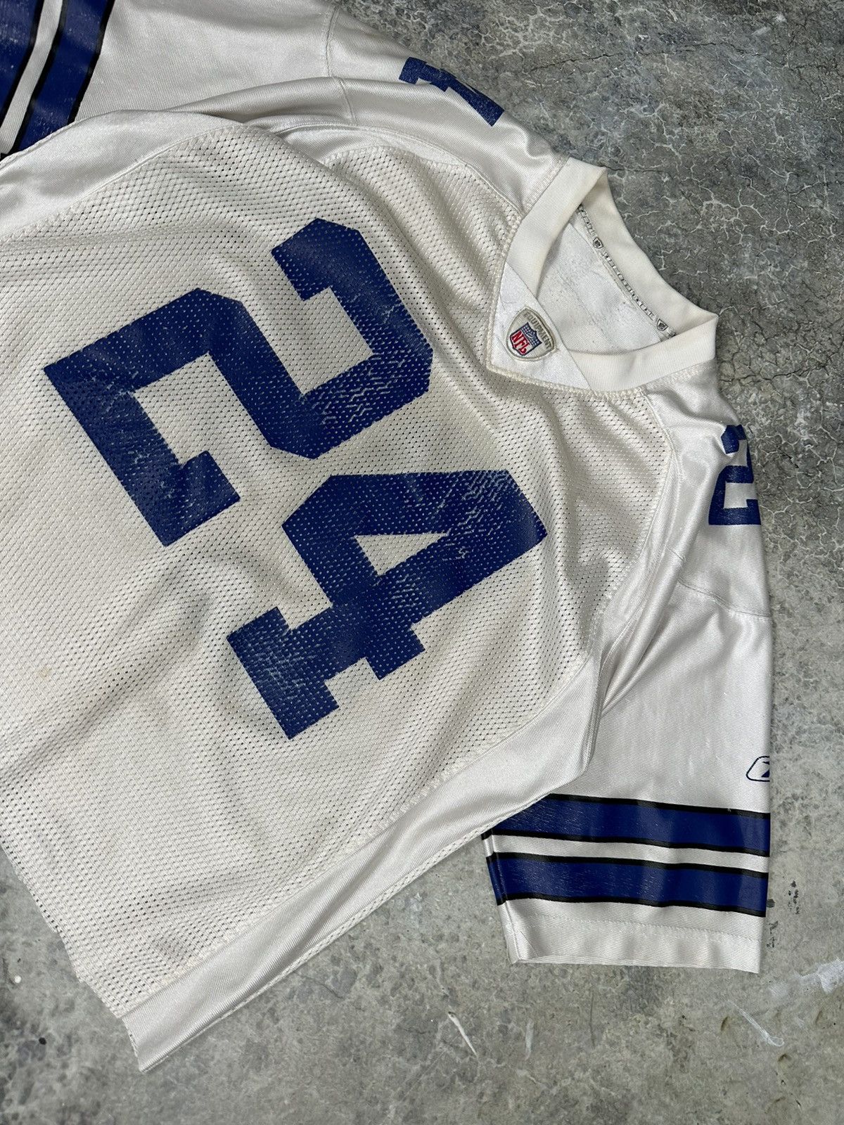 NFL × Vintage Vintage Distressed Patriots Mesh Jersey Size US XL / EU 56 / 4 - 3 Thumbnail