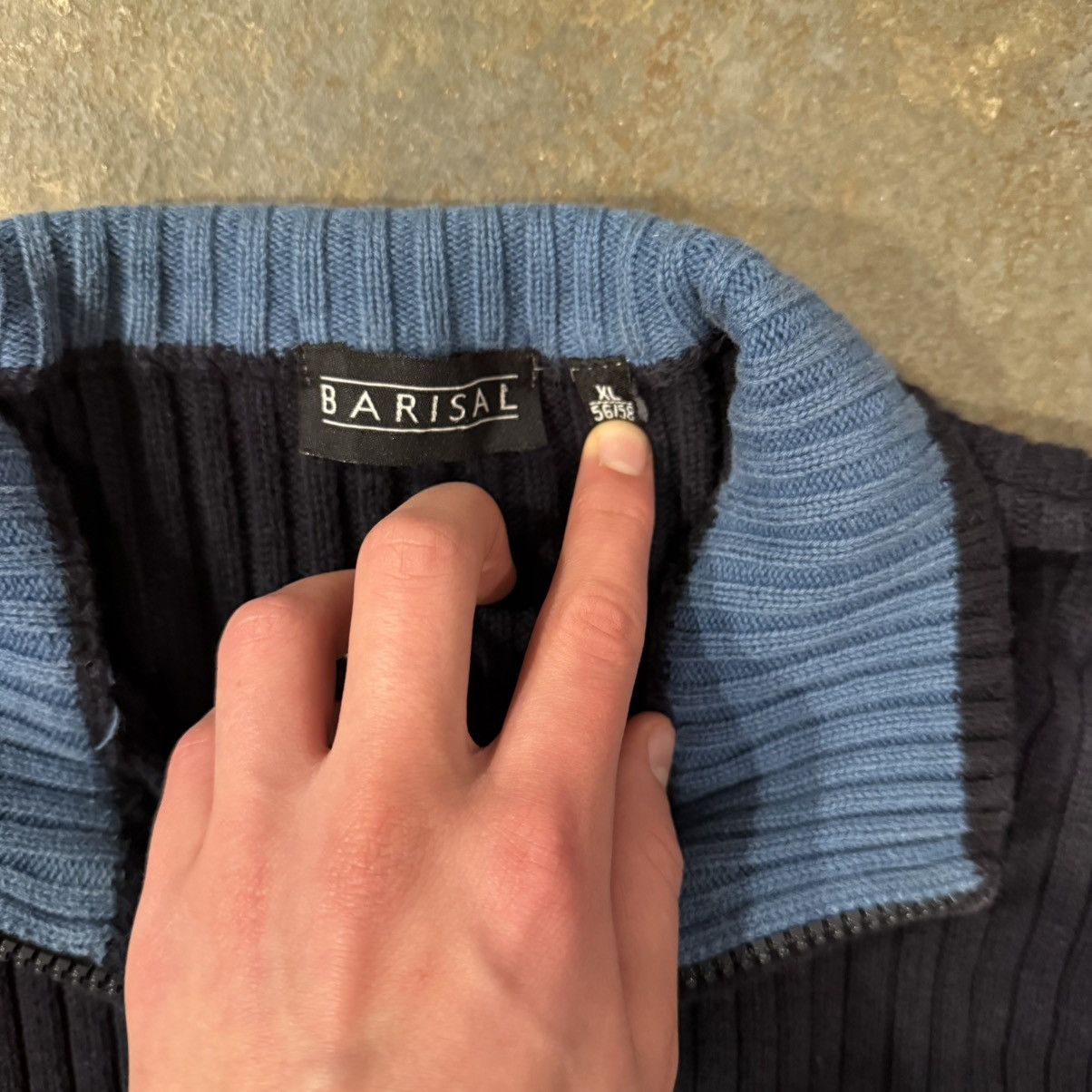 Vintage Vintage Barisal Navy blue zip-up sweater with blue collar Size US L / EU 52-54 / 3 - 2 Thumbnail