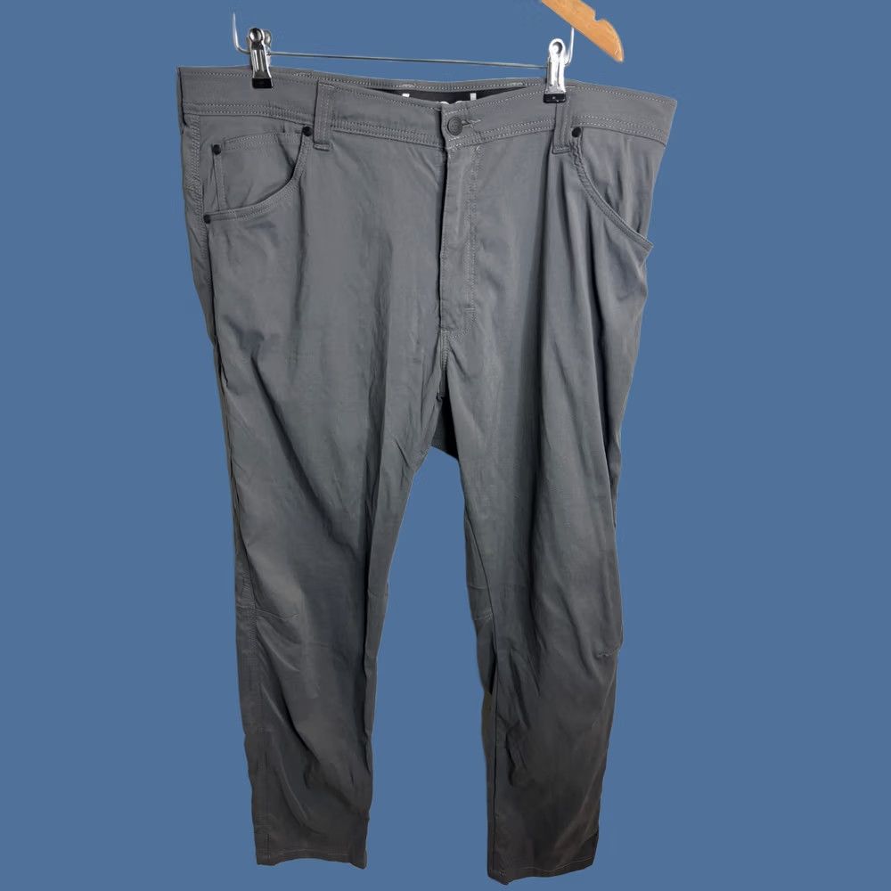 Wrangler Wrangler ATG All Terrain Gear Pants Mens 40x31 Gray Outdoor Hiking Lightweight Size US 38 / EU 54 - 1 Thumbnail