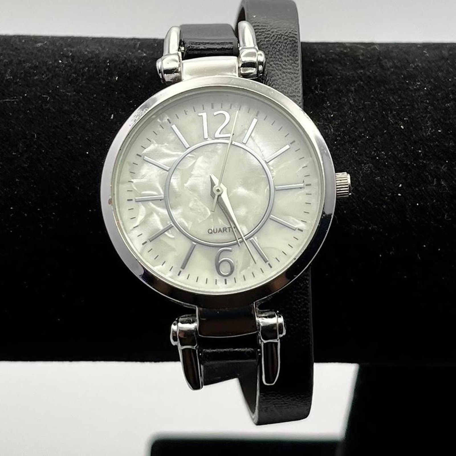 Other Silver & Black Quartz Watch Size ONE SIZE - 2 Thumbnail