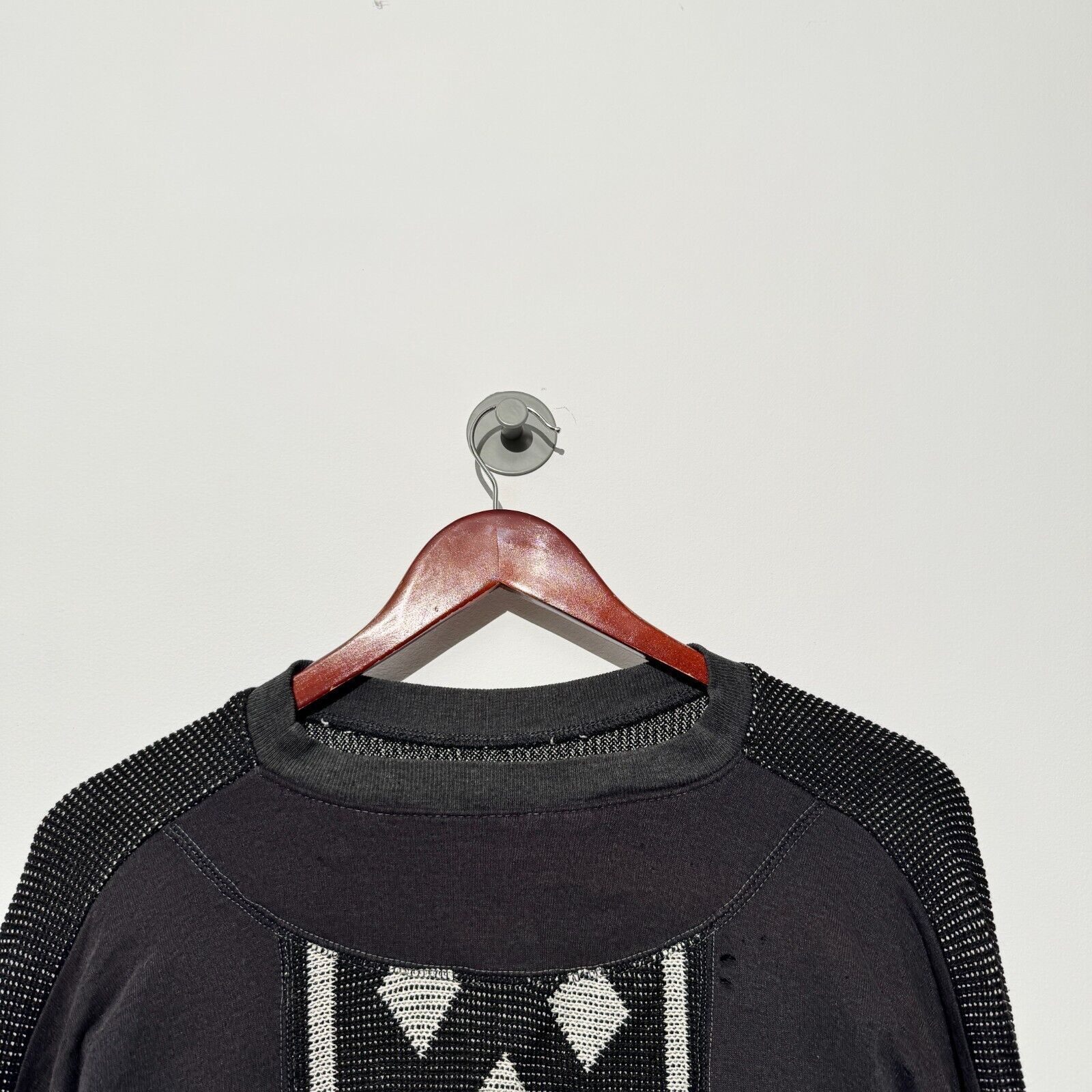 Vintage Vintage Unisex Black Acrylic Sweater Size M Regular Fit Size US M / EU 48-50 / 2 - 7 Thumbnail