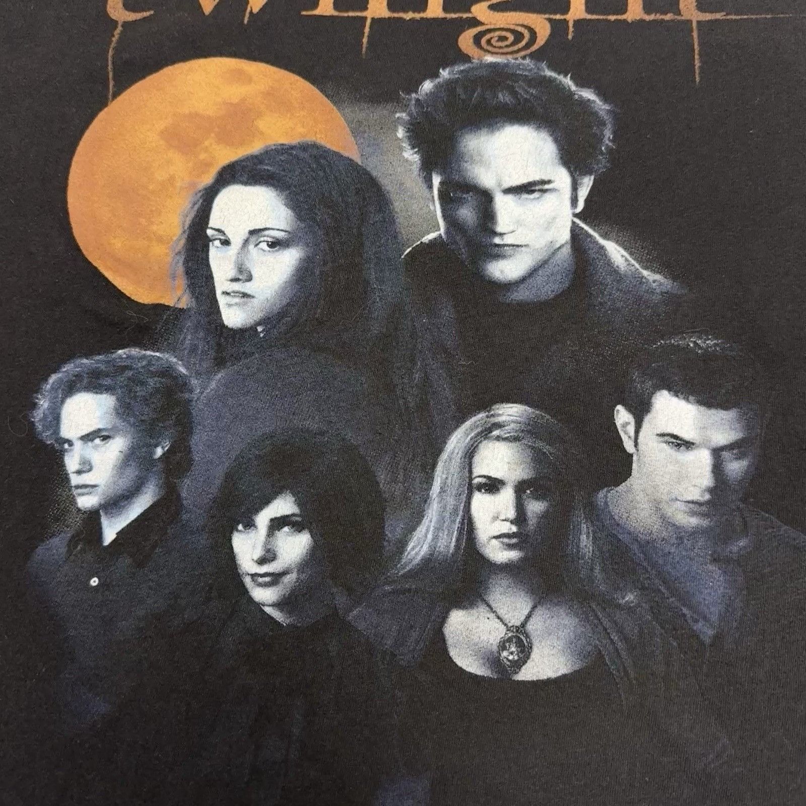 Other Twilight Movie T Shirt Mens 2XL 23.5x25 Black Short Sleeve 1 Size XXL / US 16-18 / IT 52-54 - 5 Thumbnail