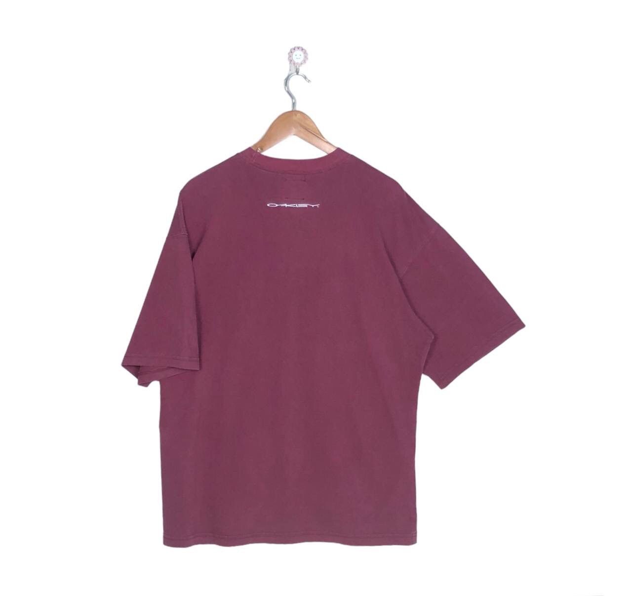 Oakley Vintage 1990s Oakley Centre Tee Size US M / EU 48-50 / 2 - 4 Thumbnail