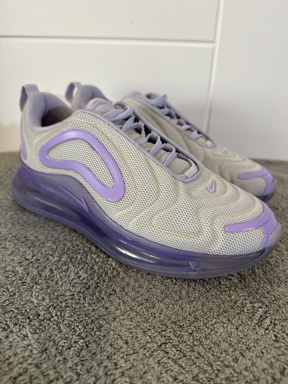 Nike Nike Air Max 720 Pure Platinum Oxygen Purple Size US 7 / IT 37 - 1 Thumbnail