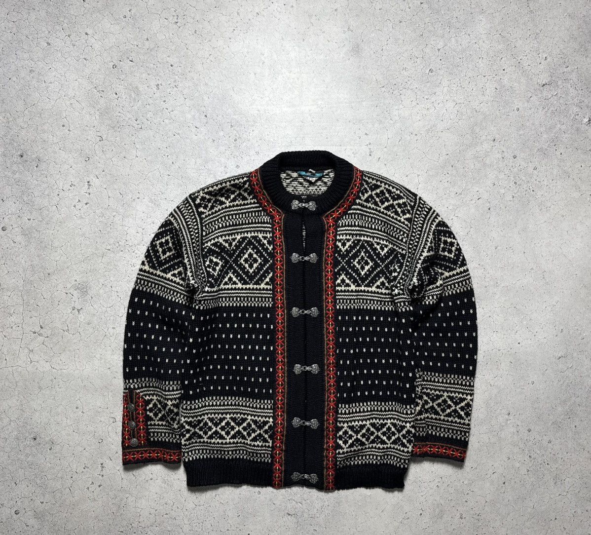 Dale Of Norway Dale Of Norway Wool Cardigan Sweater Vintage Size US M / EU 48-50 / 2 - 1 Thumbnail