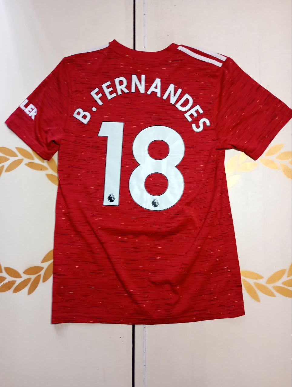 Adidas Manchester United FC Home Jersey 18 B.Fernandes 2020-2021 Size US M / EU 48-50 / 2 - 1 Thumbnail