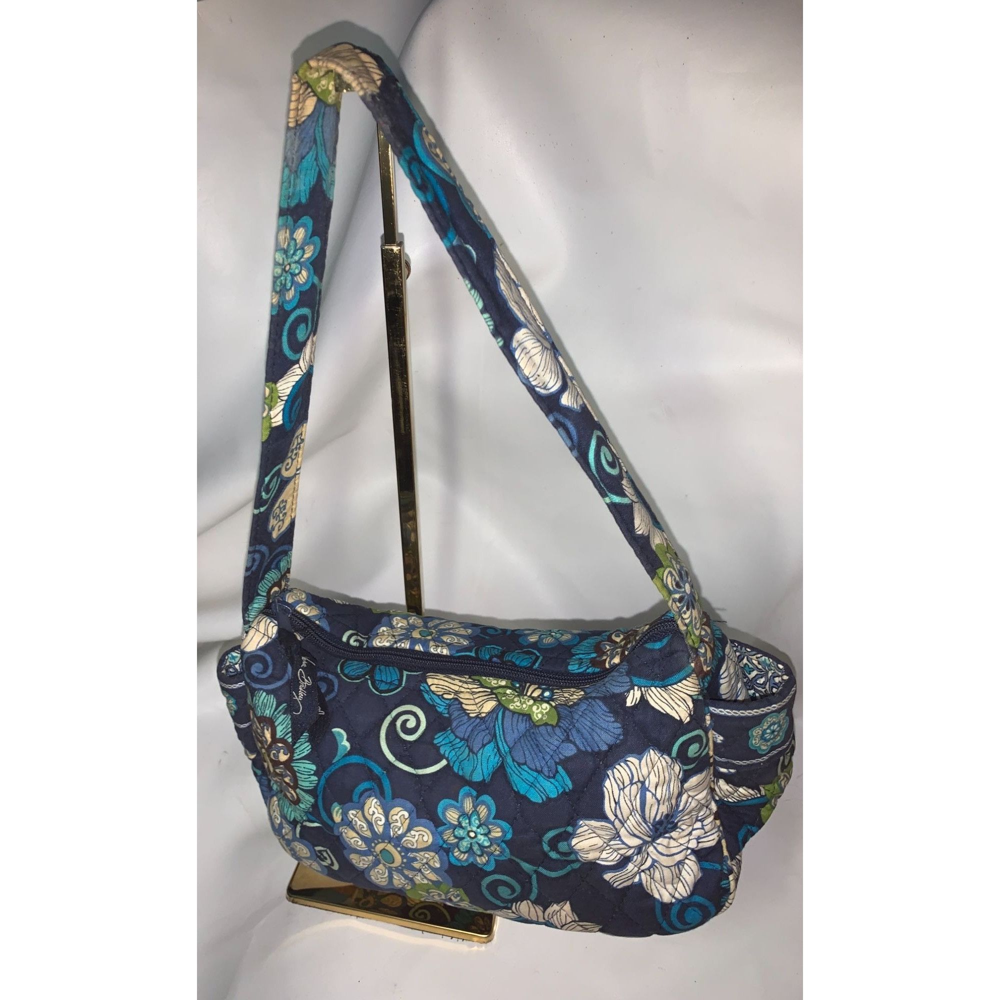 Vera Bradley Vera Bradley Mod blue Floral Maggie Shoulder Bag Size ONE SIZE - 1 Thumbnail