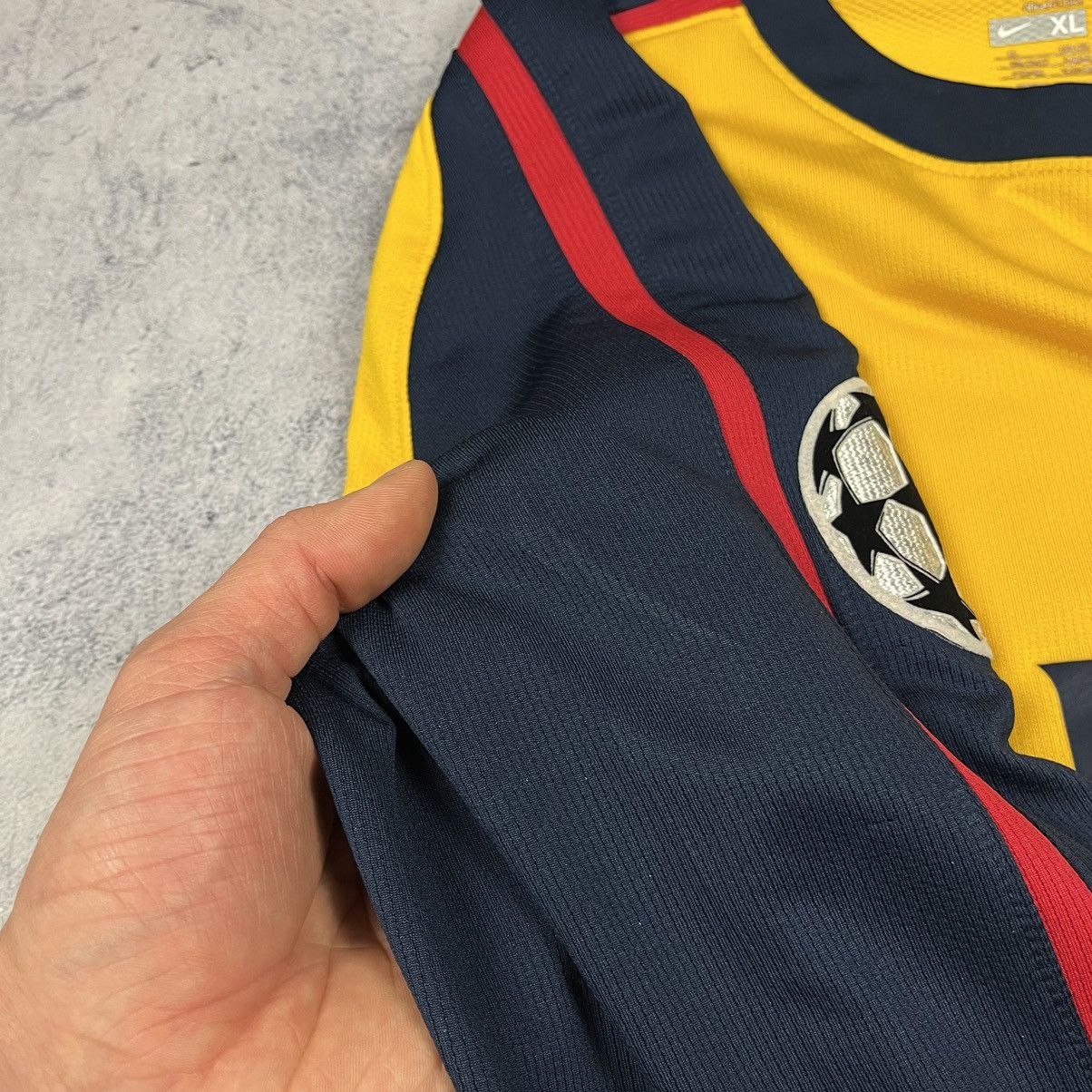 Nike Vintage Nike FC Arsenal Fabregas #4 rare soccer jersey 08/09 Size US XL / EU 56 / 4 - 23 Thumbnail