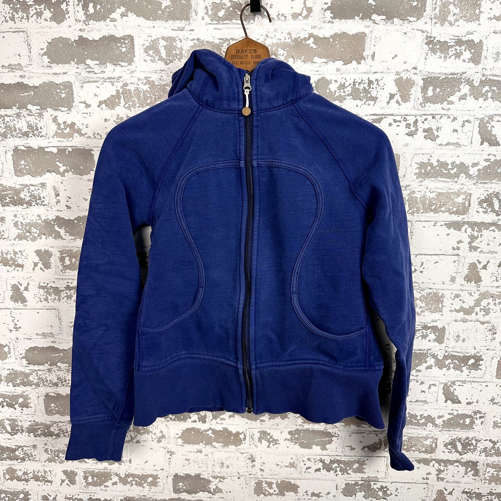 Lululemon LuLuLemon Hoodie Size Small/Medium Zip-up