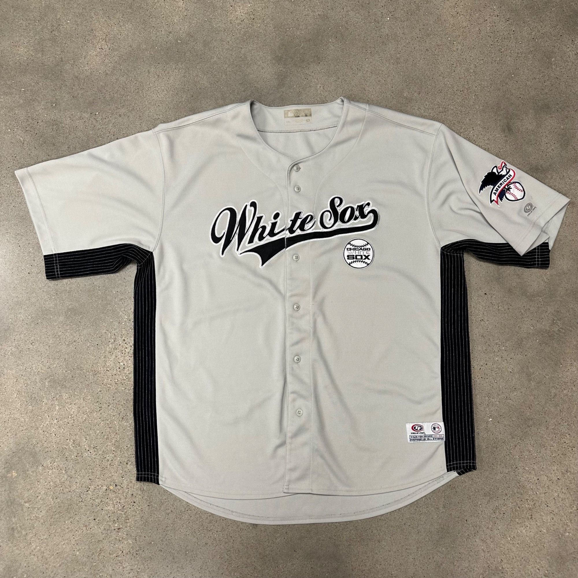 Y2K MLB Chicago selling White Sox Baseball L/S Tee Size XL