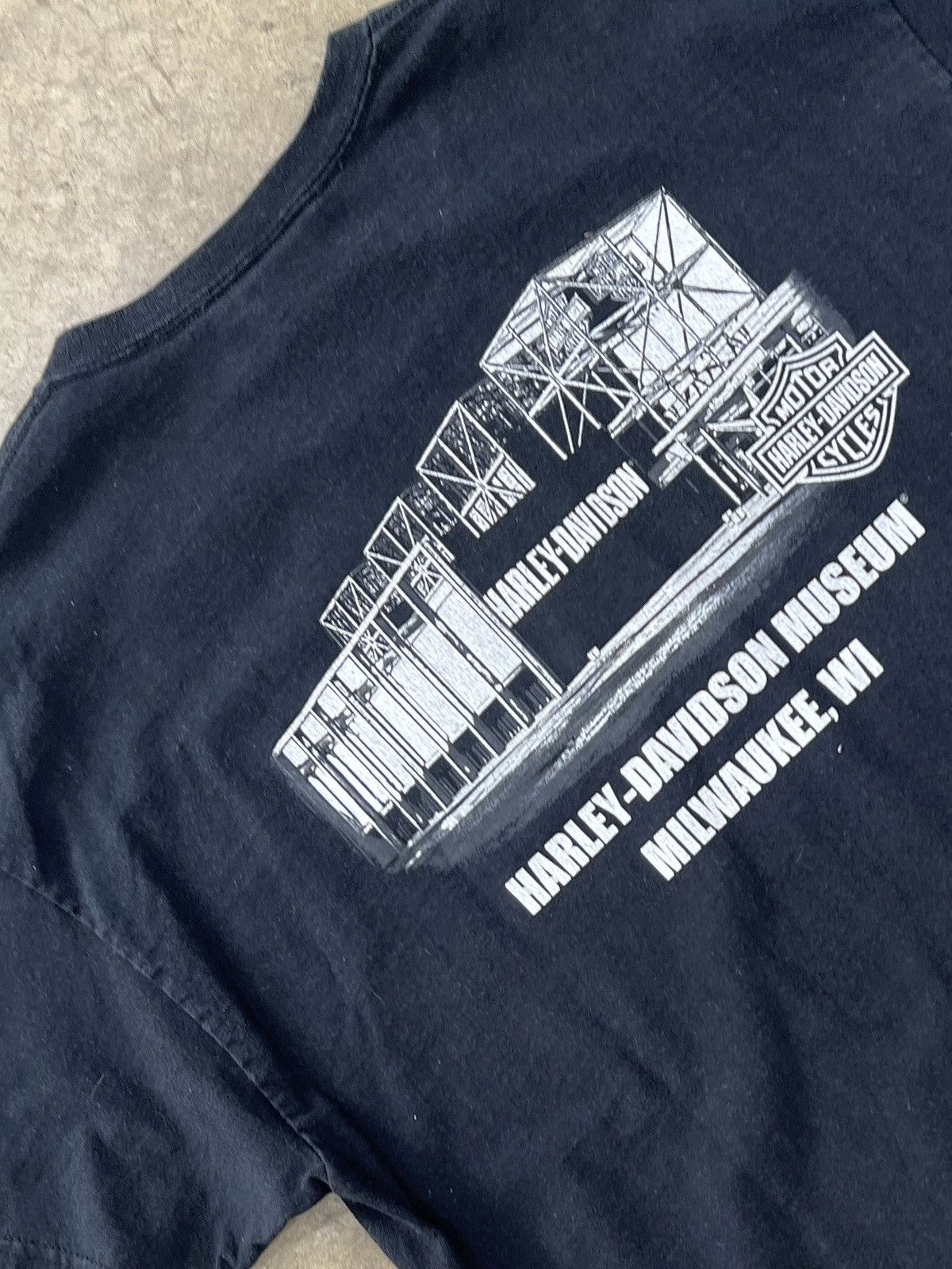 Harley Davidson Vintage Harley Davidson Museum Motorcycle Milwaukee Tee XL Size US XL / EU 56 / 4 - 4 Thumbnail