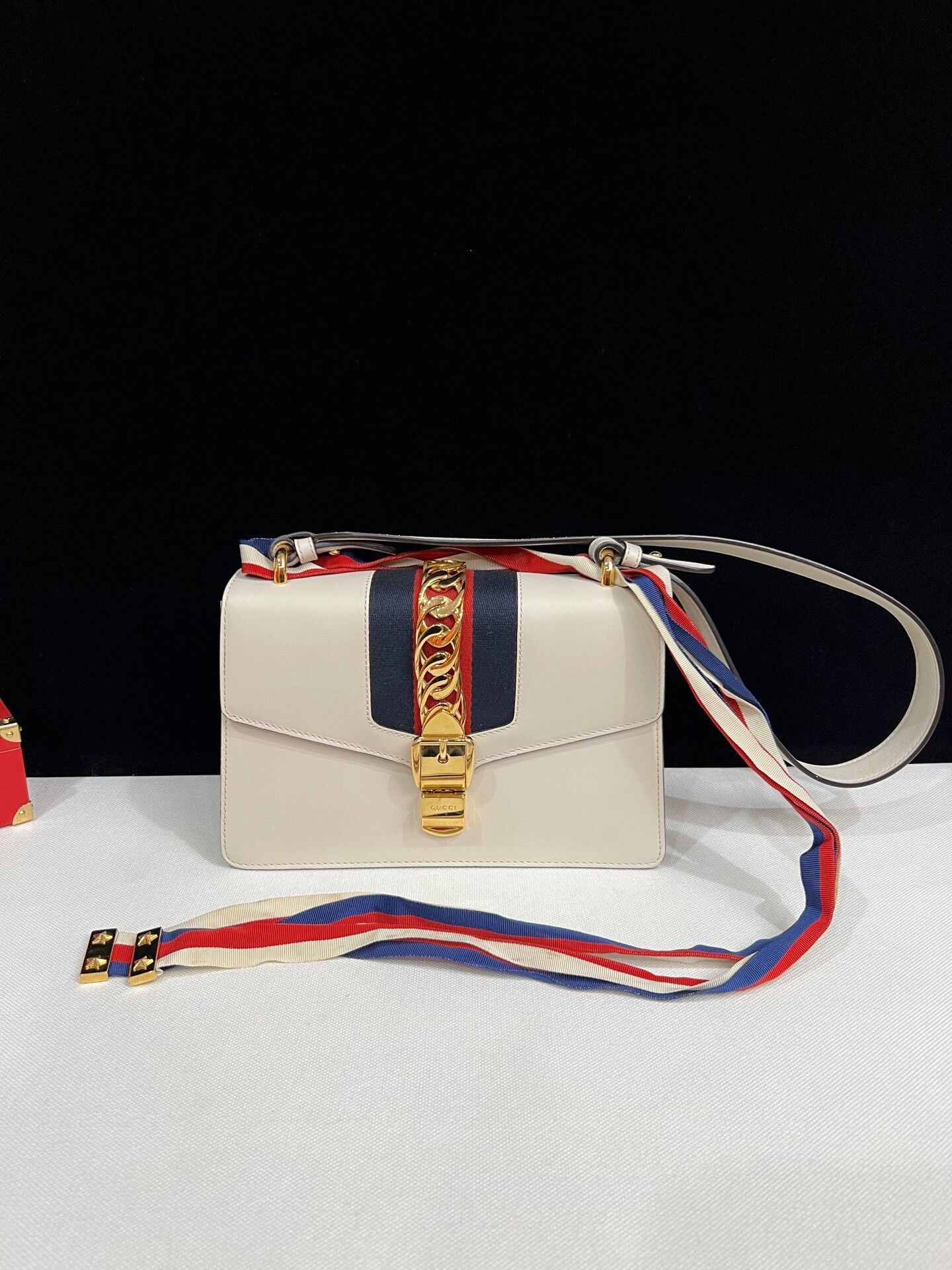 Gucci Pre-loved Bag Very good condition Size ONE SIZE - 1 Thumbnail