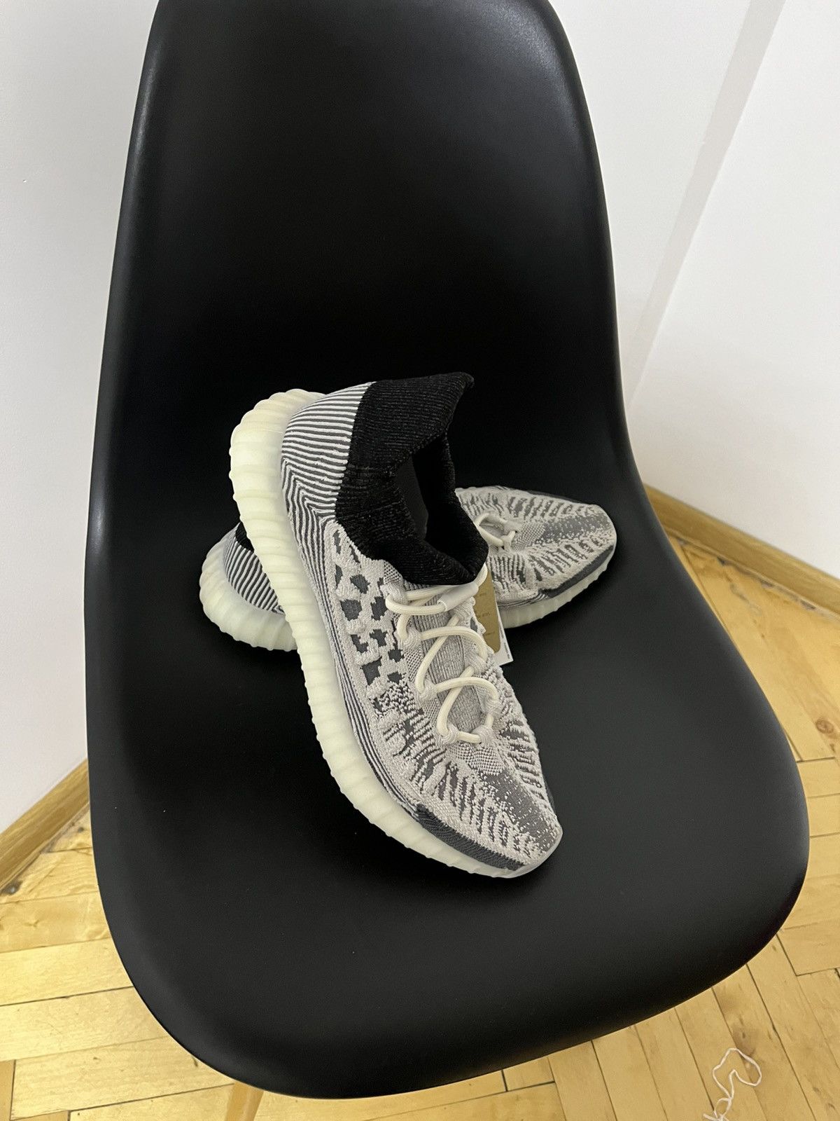 Adidas × Yeezy Adidas Yeezy Boost 350 V2 CMPCT Slate White Panda Size US 11.5 / EU 44-45 - 1 Thumbnail