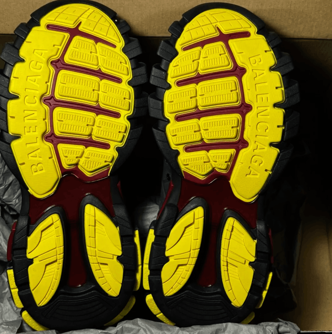 Balenciaga Balenciaga track Burgundy Size US 8 / EU 41 - 5 Thumbnail