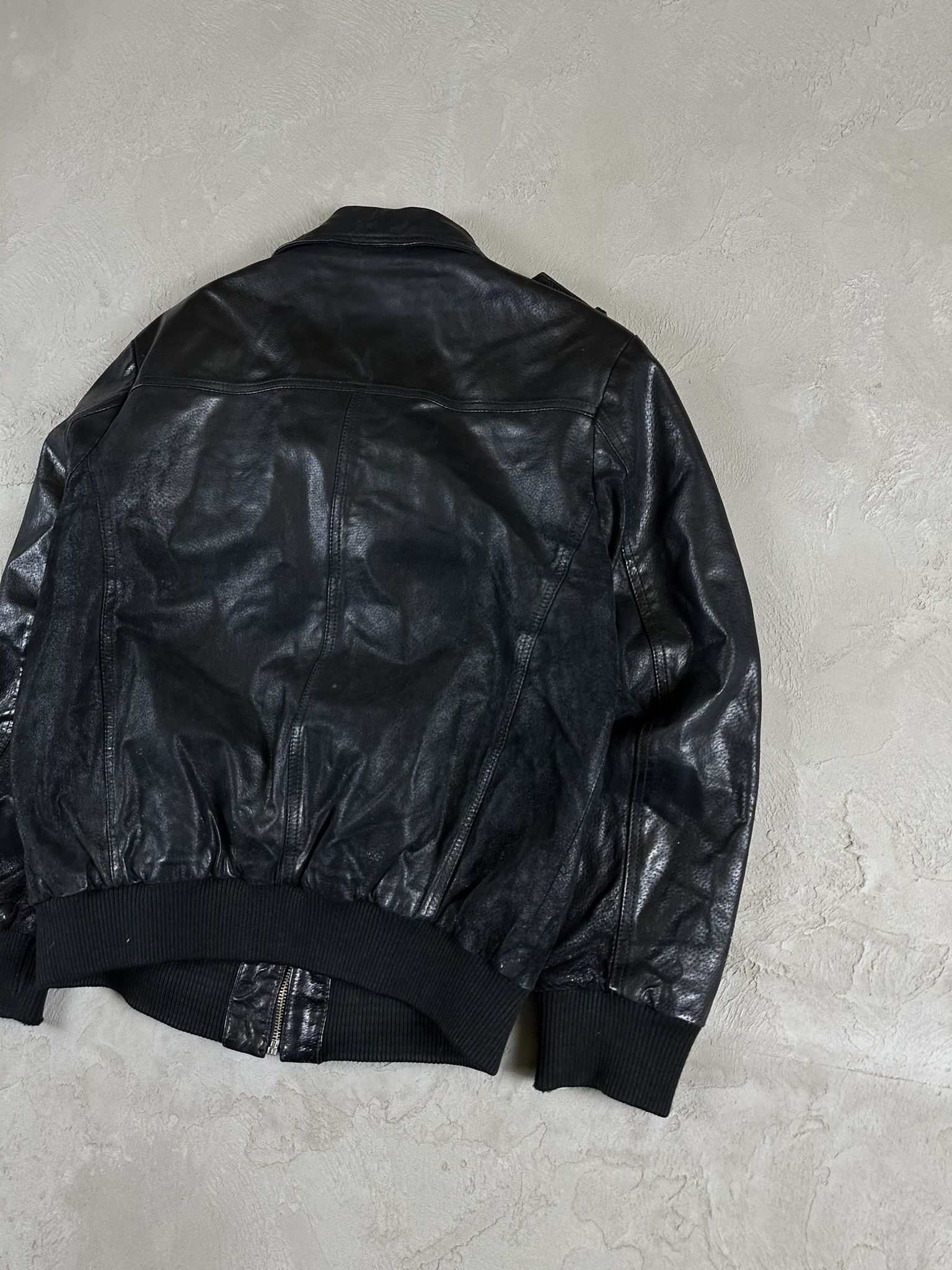 Japanese Brand Vintage Y2k Real Leather Cargo Bomber Boxy Jacket Size US S / EU 44-46 / 1 - 11 Thumbnail