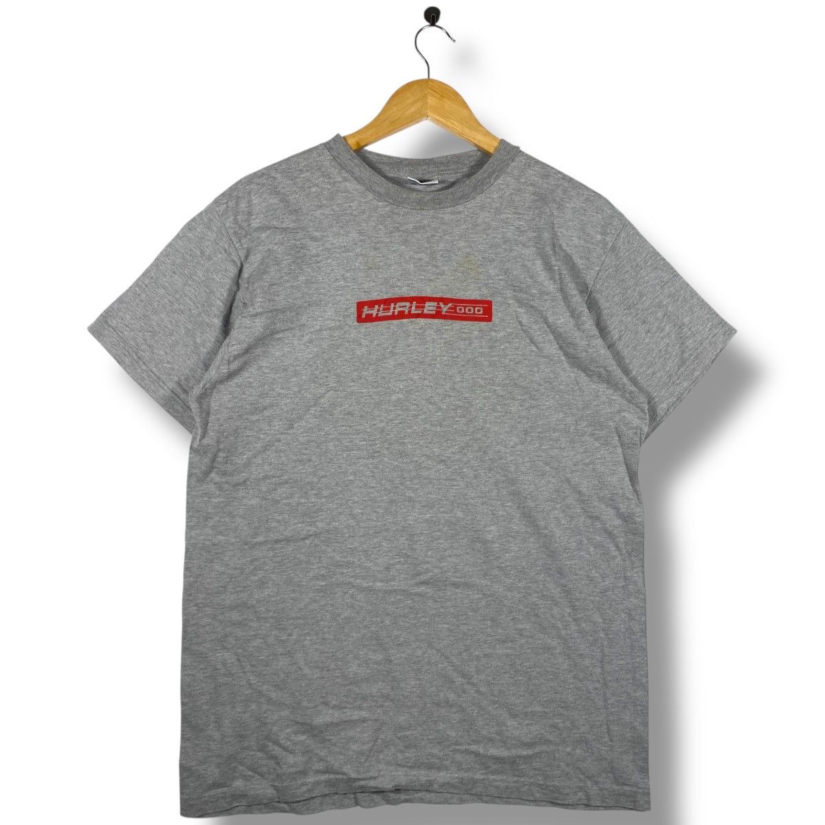 Hurley × Vintage Vintage 90's HURLEY 999 Big Logo Skate Surf Tee Shirt Large Size US L / EU 52-54 / 3 - 3 Thumbnail