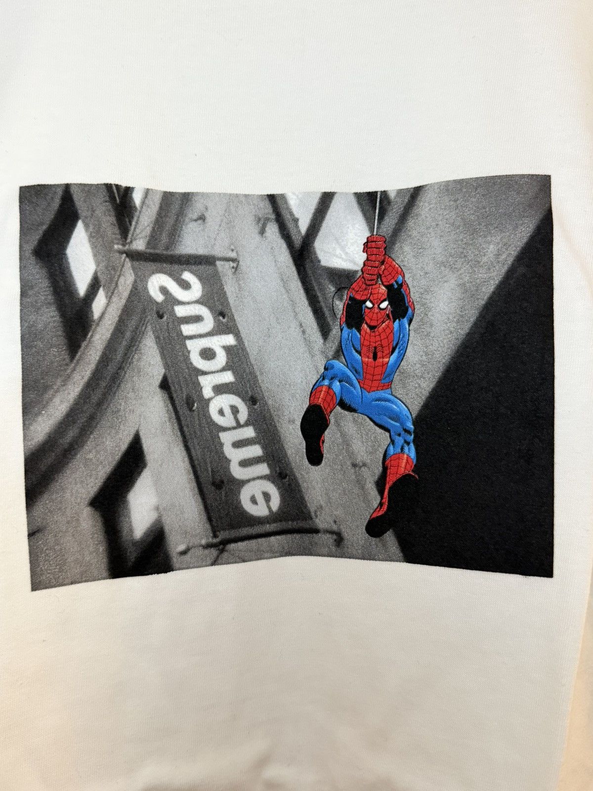 Supreme Supreme Spiderman Tee White Size US M / EU 48-50 / 2 - 2 Thumbnail