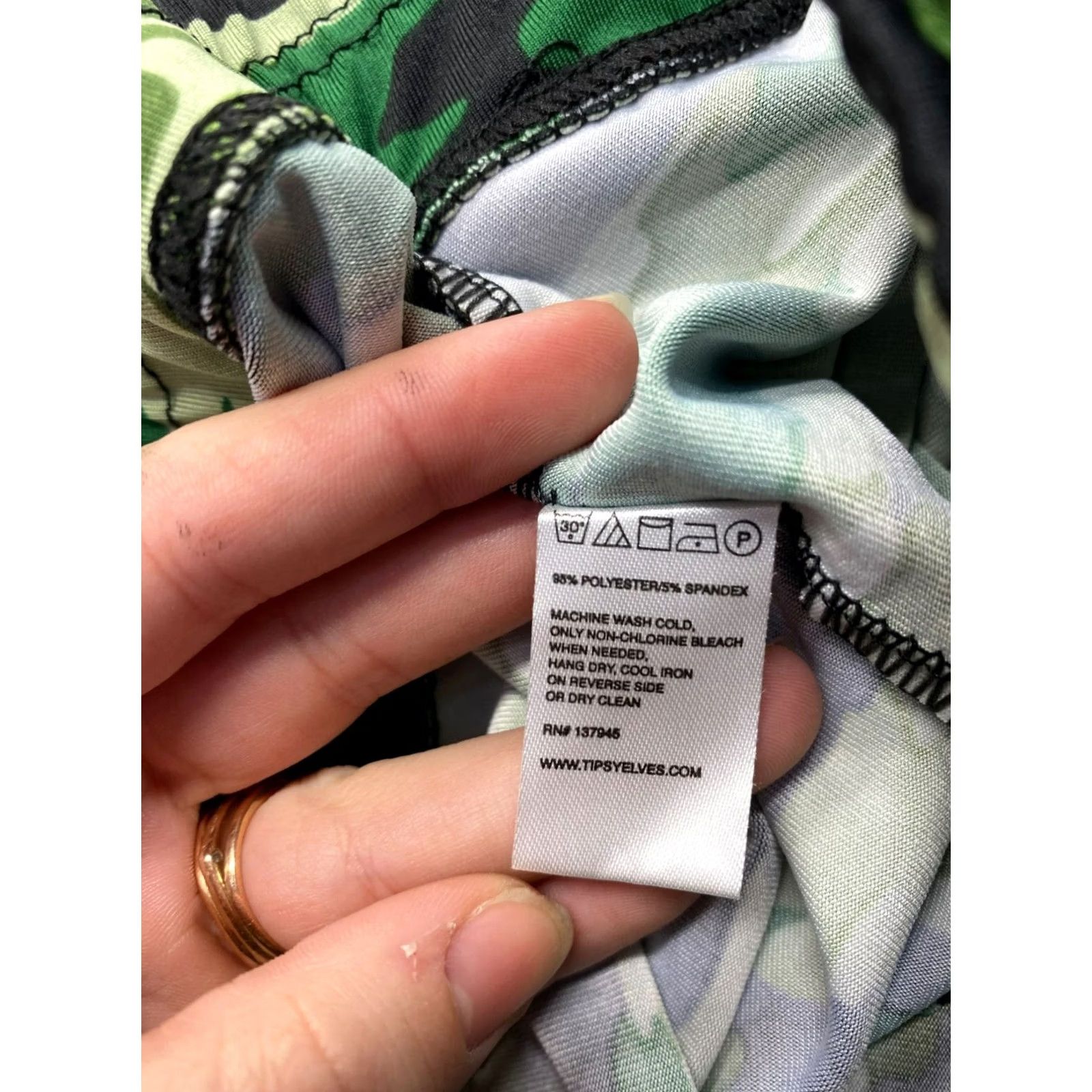 Vintage Womens Leggings Camouflage Print Small Green Polyester Spandex Tipsyelves Ankle Full-length Size 28" / US 6 / IT 42 - 8 Thumbnail