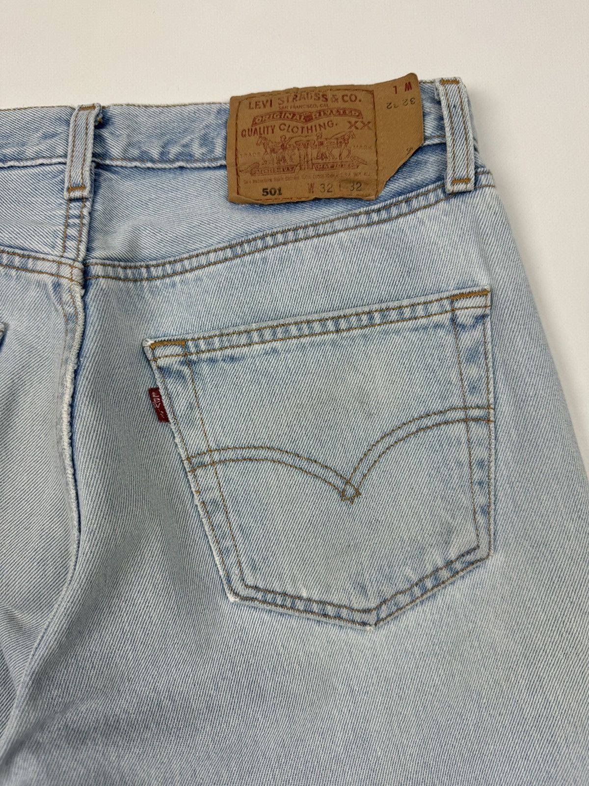 Levi's 1990's Vintage Levi's 501 USA Washed Distressed Blue Button Size US 32 / EU 48 - 17 Thumbnail