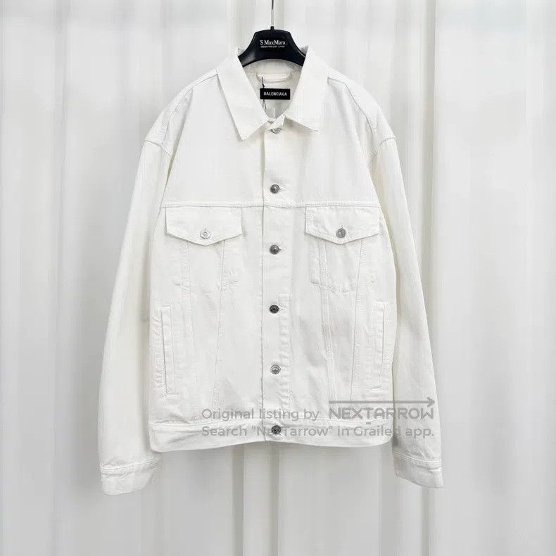 Balenciaga Balenciaga Embroidered Letter White Denim Jacket Size US S / EU 44-46 / 1 - 1 Thumbnail