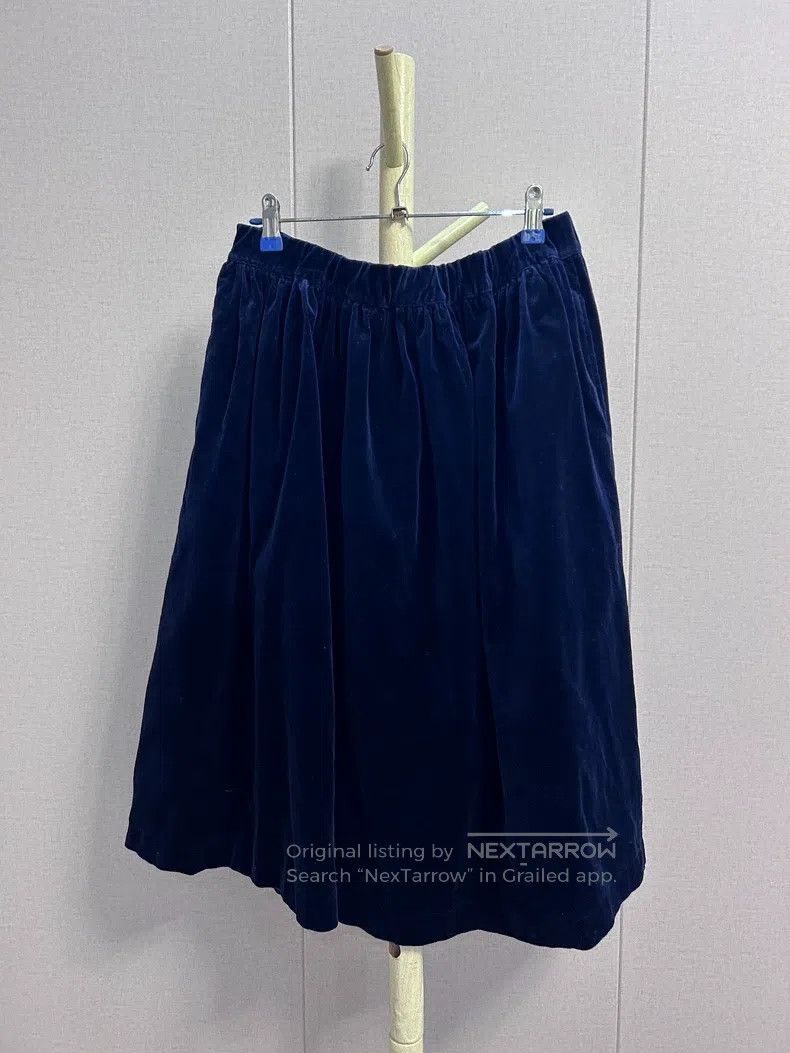 Comme des Garcons Comme Des Garcons size S Velvet Skirt Size 22" - 1 Thumbnail
