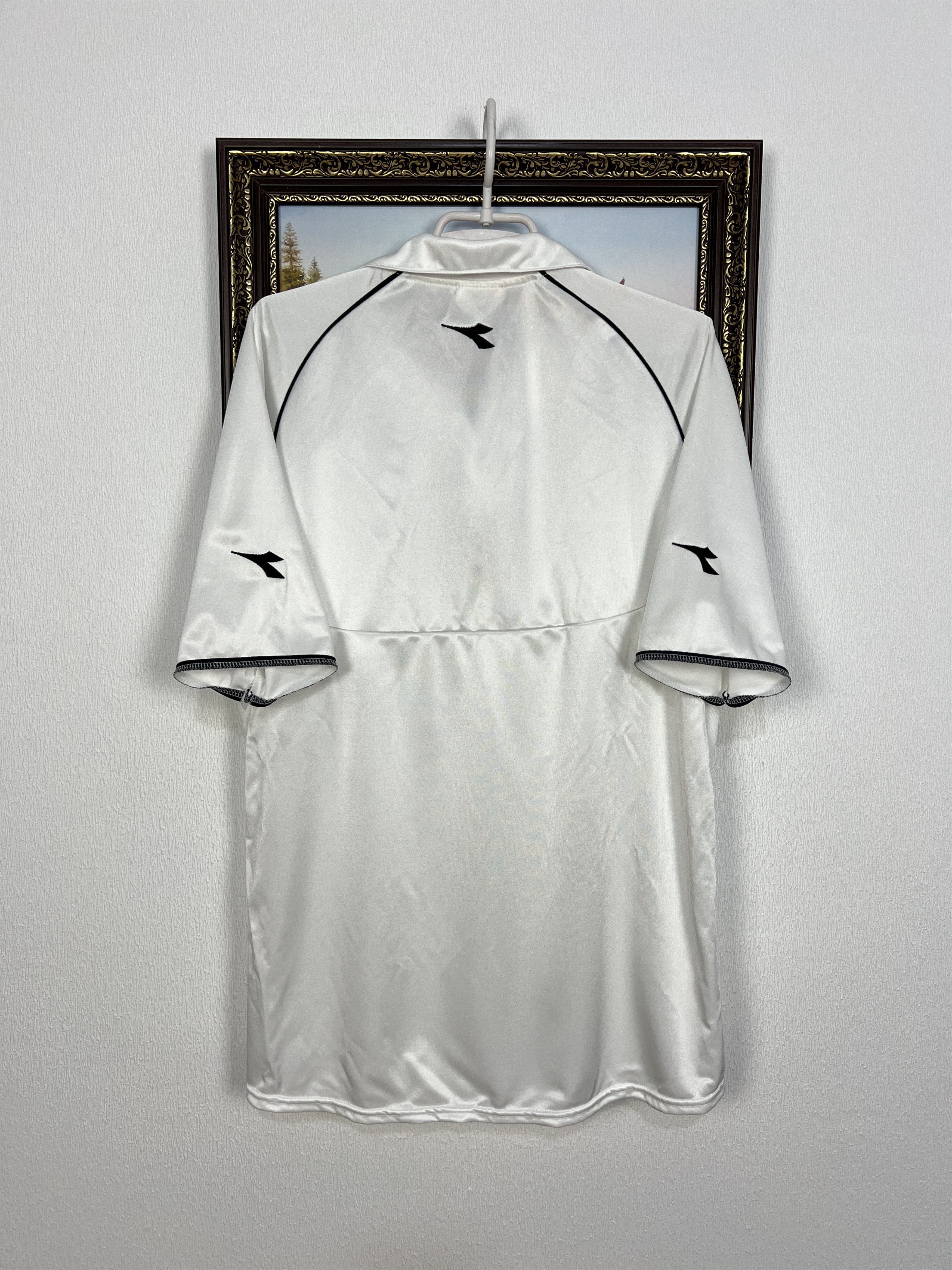 Diadora Vintage Diadora Football Referee White Shirt Soccer Jersey Size US L / EU 52-54 / 3 - 9 Thumbnail