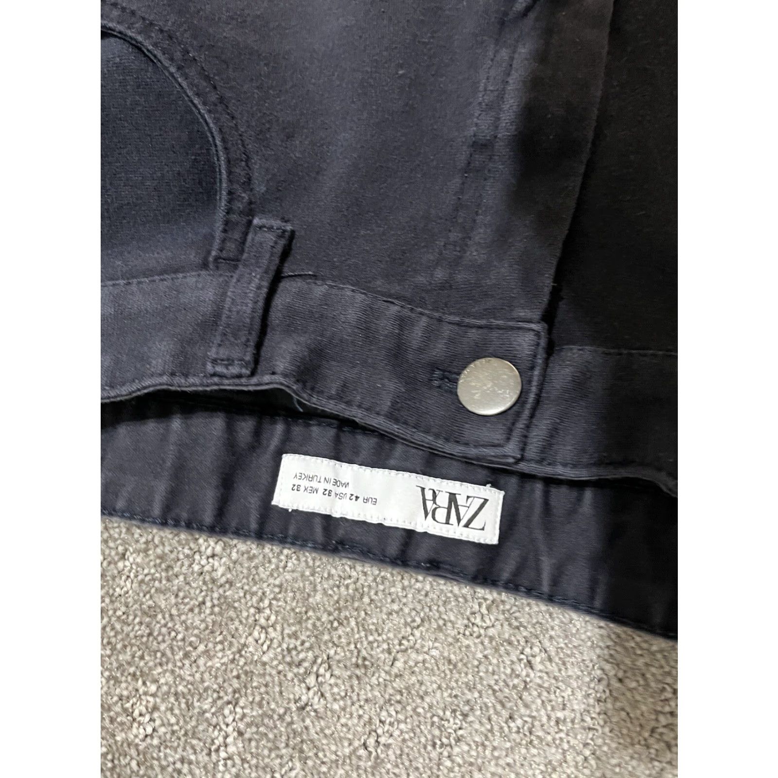 Zara VINTAGE? No — Zara Women Pant Straight Leg Slim Fit Black 32 Inseam 35in Chino Pockets Career Dress Business Casual Pants Womens 32 Black Size 32" / US 10 / IT 46 - 5 Thumbnail
