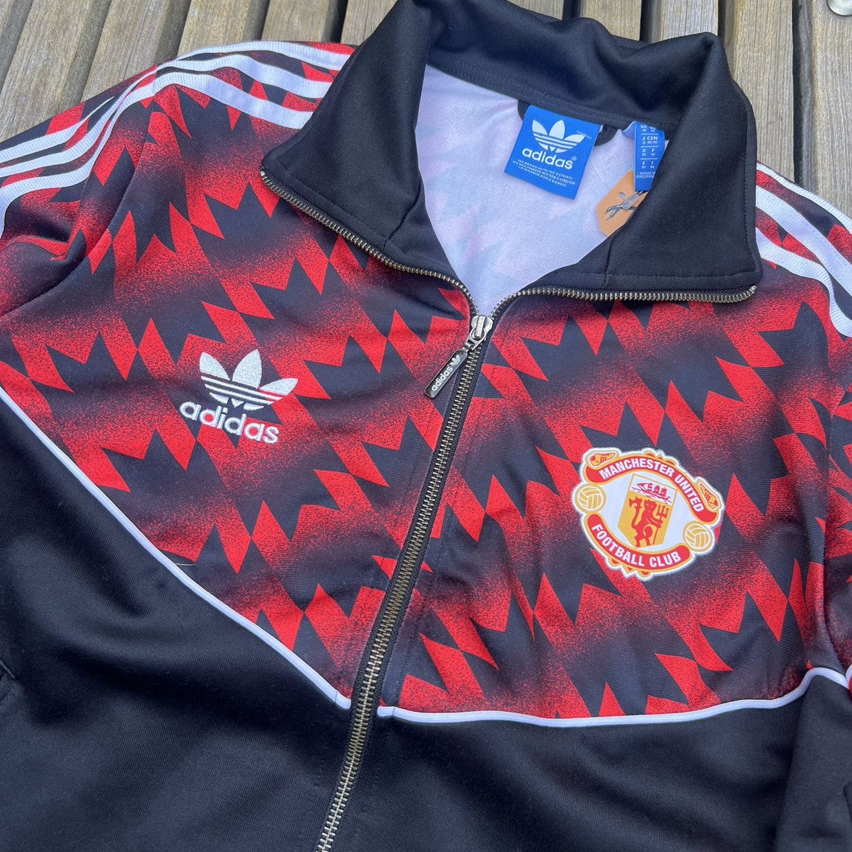 Adidas Retro Manchester United zip up track jacket Size US M / EU 48-50 / 2 - 5 Thumbnail