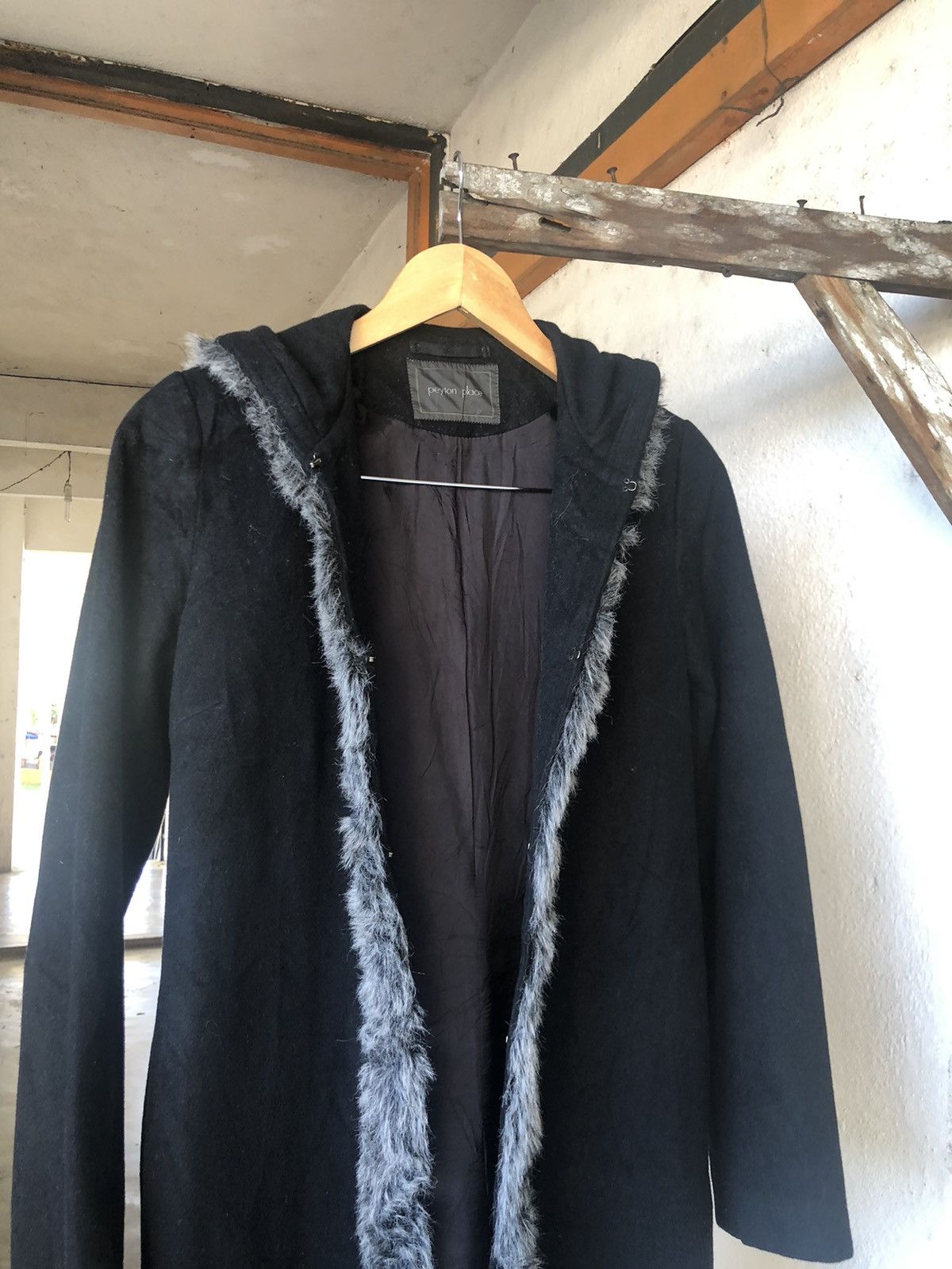 Seditionaries Peyton Place by PPFM Wool Long Jacket With Fur Size M / US 6-8 / IT 42-44 - 6 Thumbnail