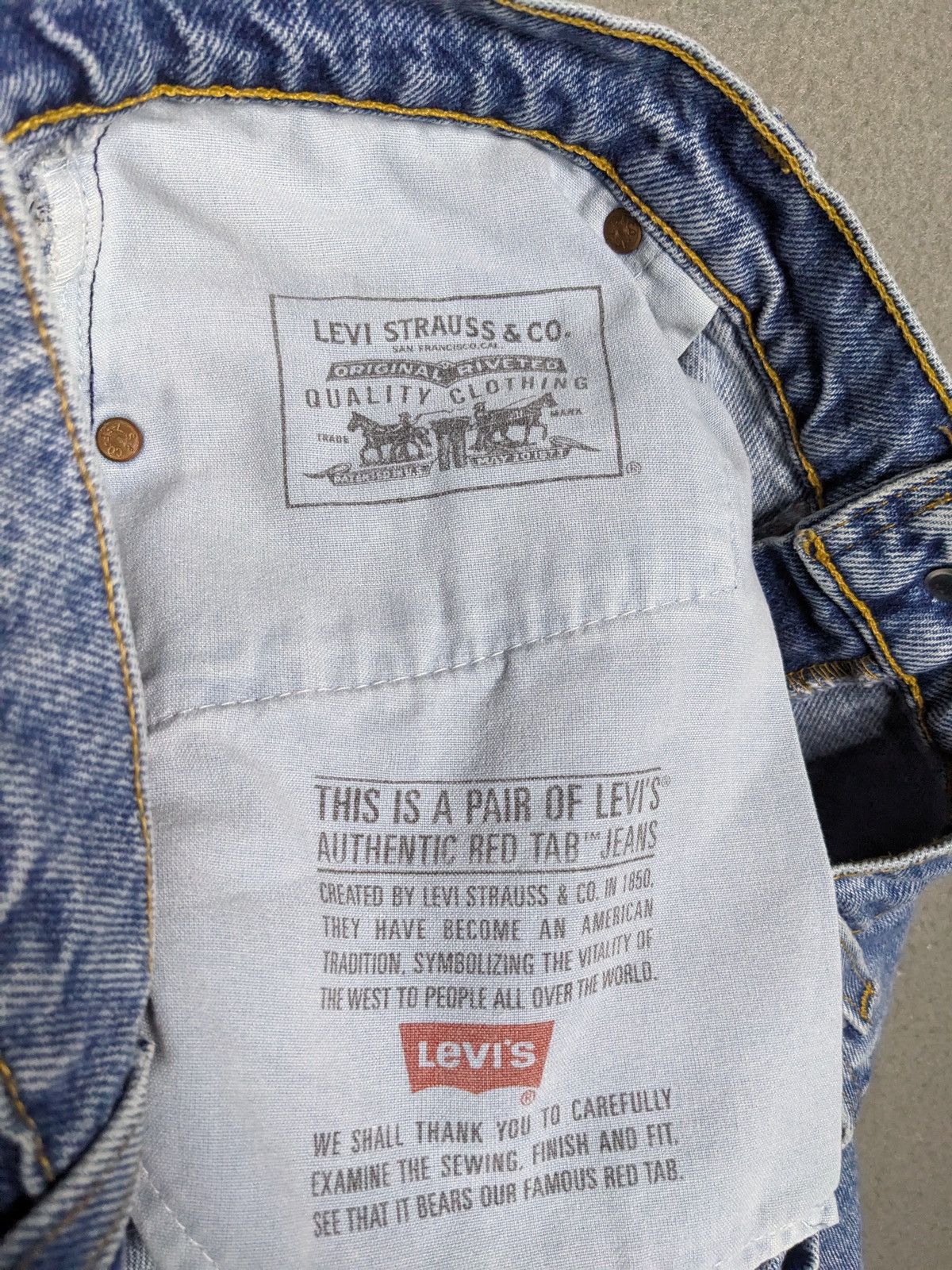 Levi's VTG 90s Levis Jeans 550 Made USA Womens 32x30 Denim Relaxed Size 32" / US 10 / IT 46 - 14 Thumbnail