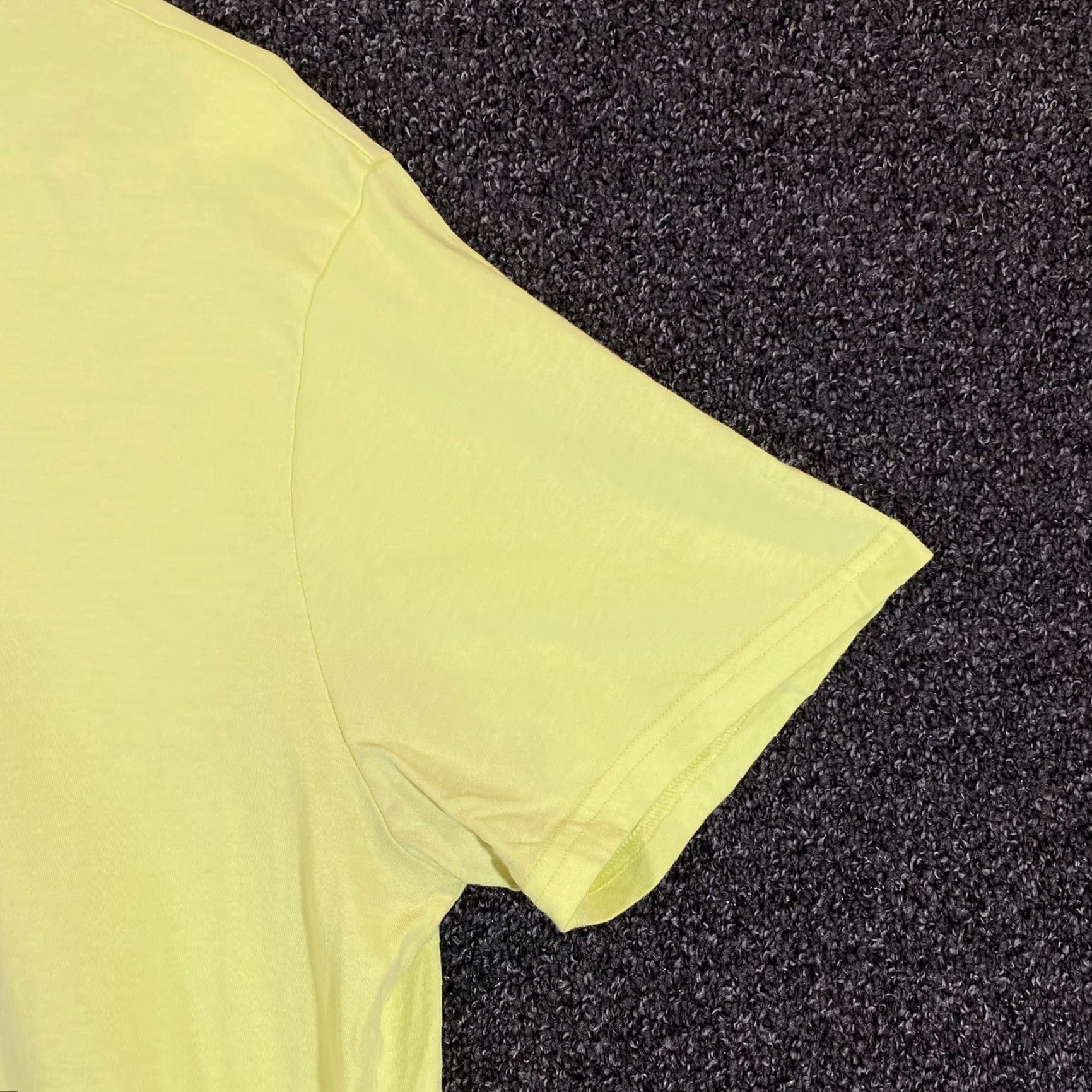 Puma PUMA Shirt Mens XL Yellow Upside Down Smiley Face Emoji Upside Down Size US XL / EU 56 / 4 - 3 Thumbnail