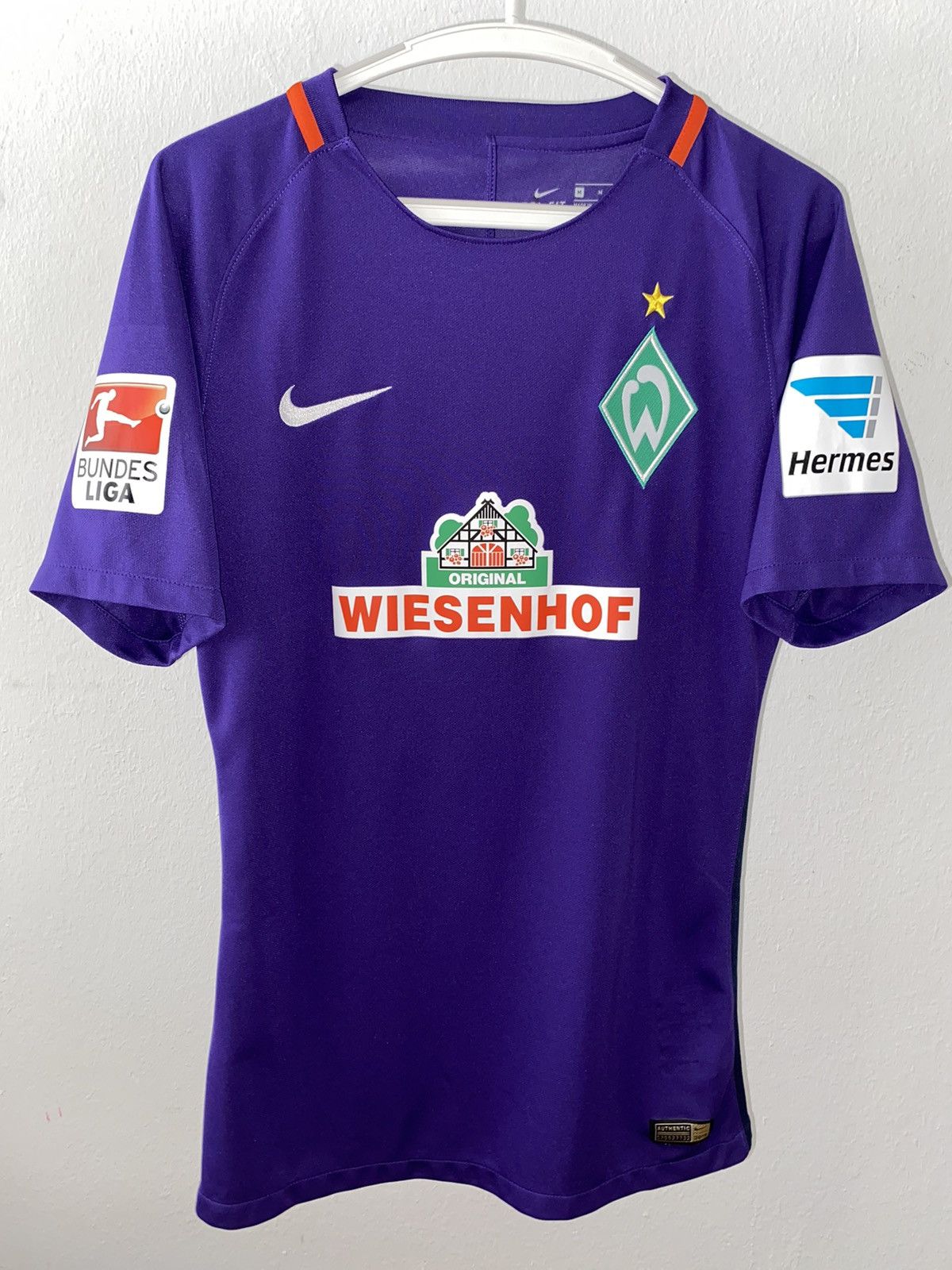 Nike × Vintage JERSEY WERDER BREMEN 2016-2017 #22 [Bartels] Match Worn Size US M / EU 48-50 / 2 - 1 Thumbnail