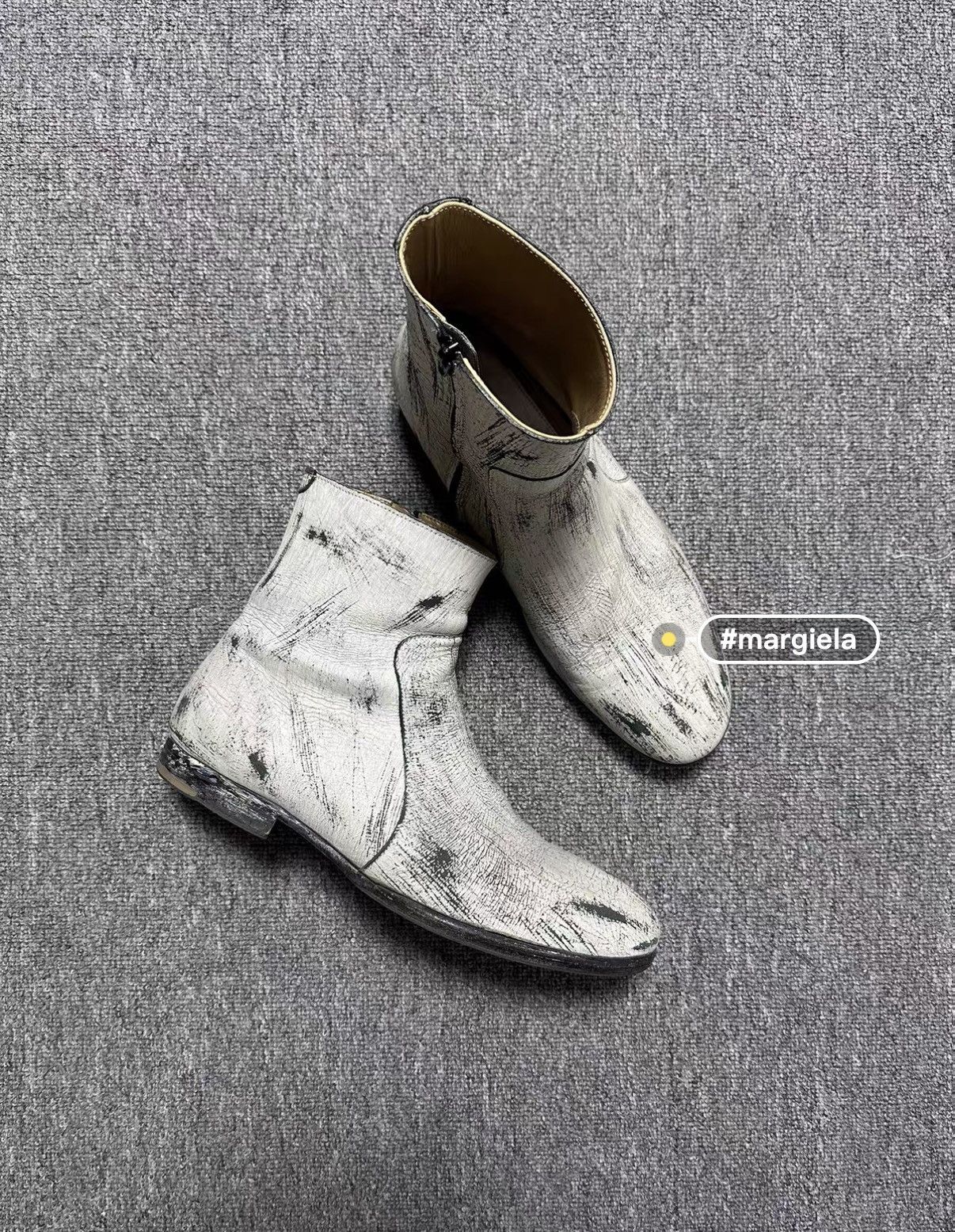 Maison Margiela Maison Margiela Whitewashed Chelsea Boots J37 Size US 8.5 / EU 41-42 - 1 Thumbnail